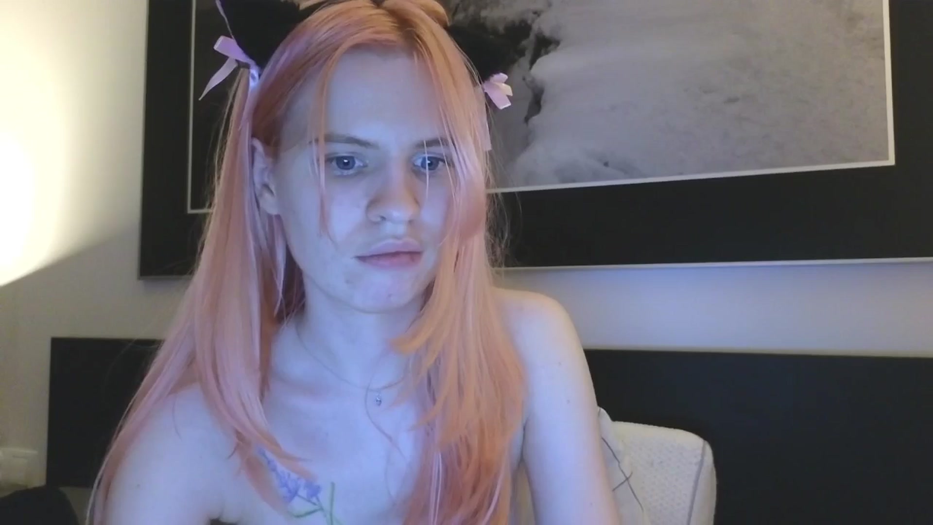 Gallery image thumbnail from Yuri_elfie's myfreecams stream on, 12/26/2025, 10:27 image 20 of 20