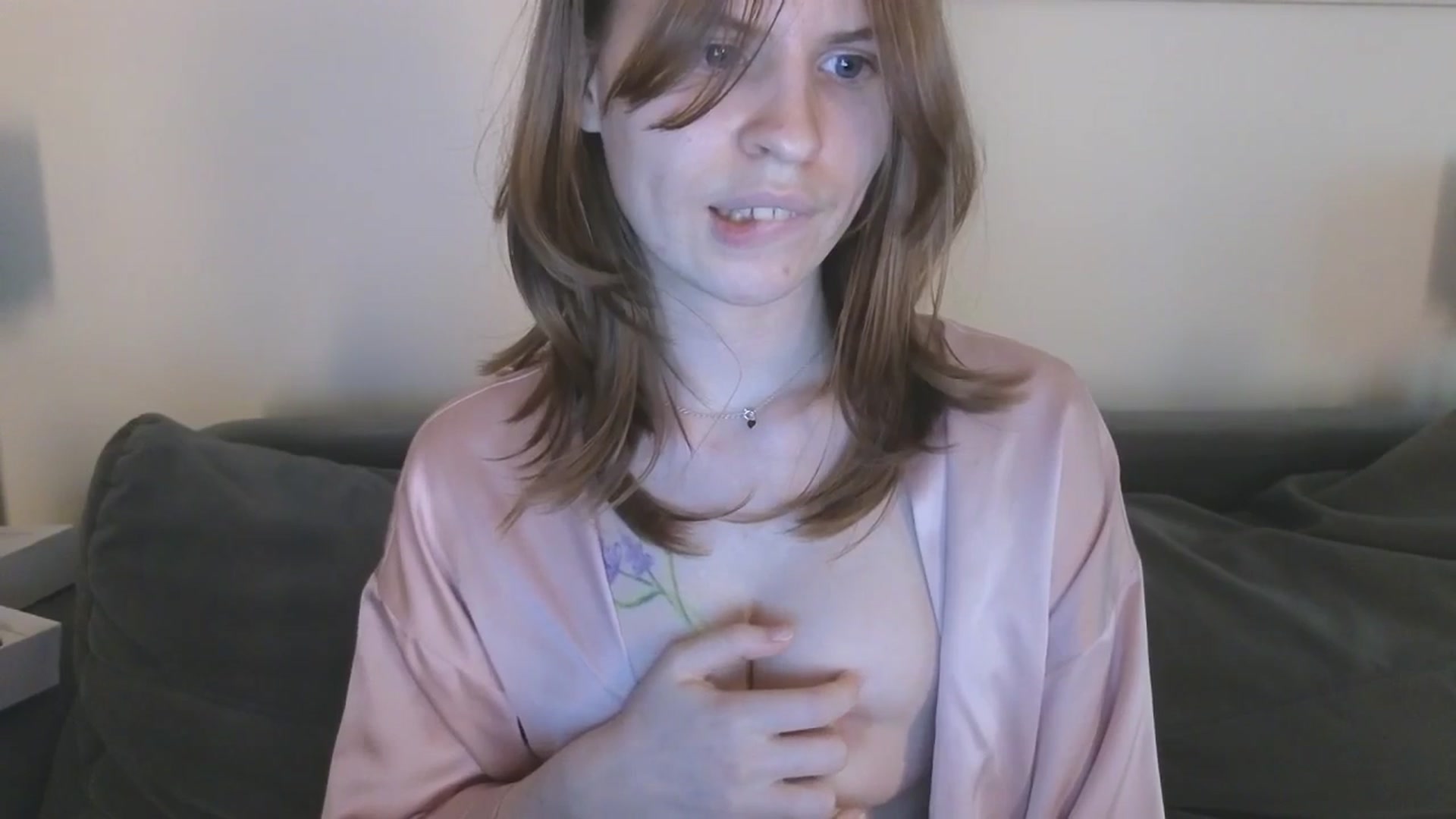 Gallery image thumbnail from Yuri_elfie's myfreecams stream on, 02/26/2026, 17:07 image 3 of 20