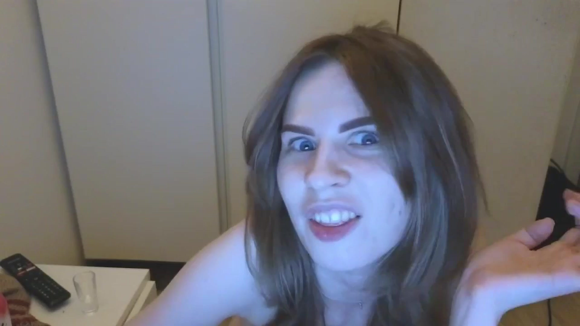Gallery image thumbnail from Yuri_elfie's myfreecams stream on, 03/02/2026, 22:02 image 4 of 20