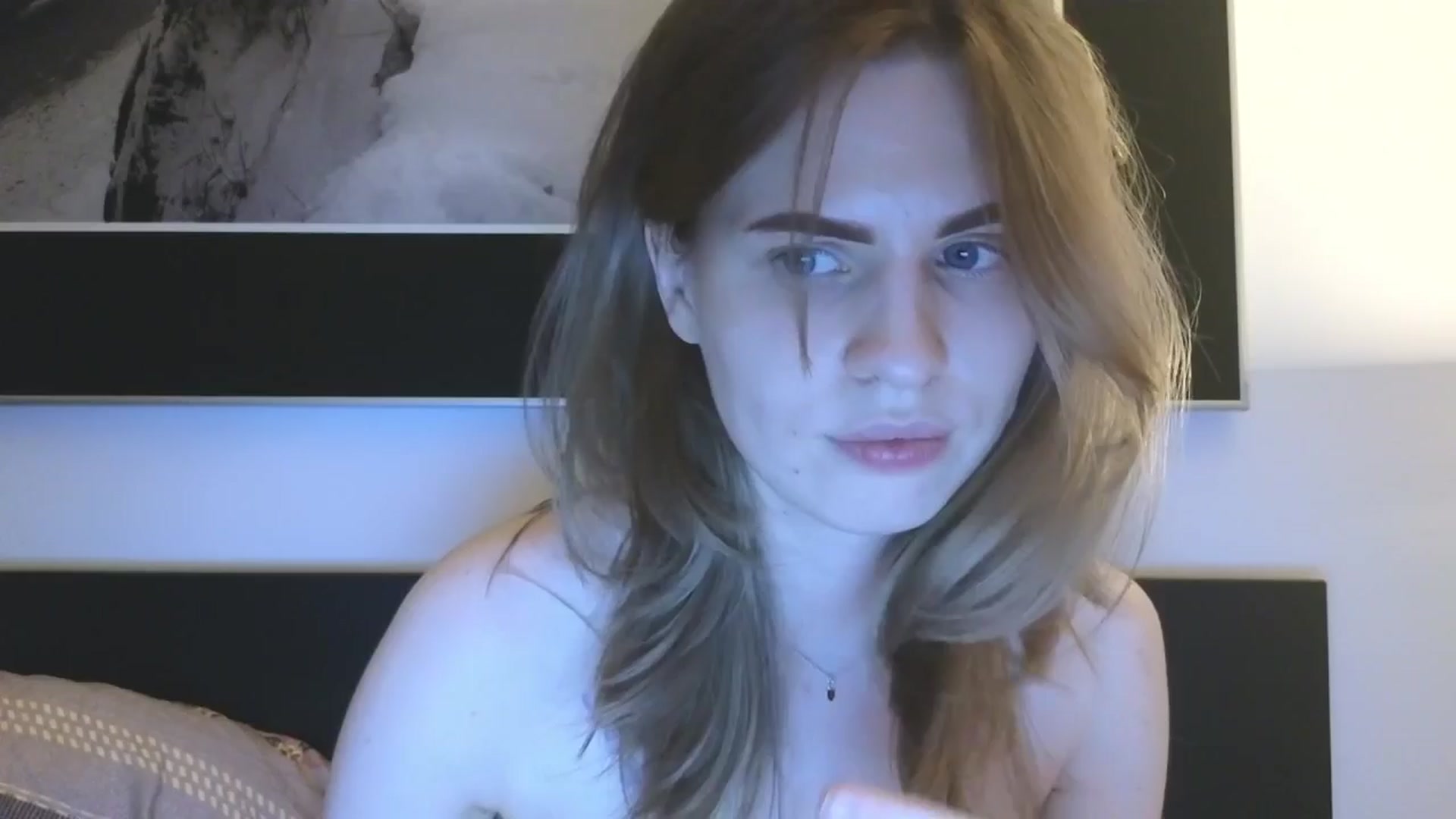 Gallery image thumbnail from Yuri_elfie's myfreecams stream on, 03/02/2026, 22:02 image 20 of 20