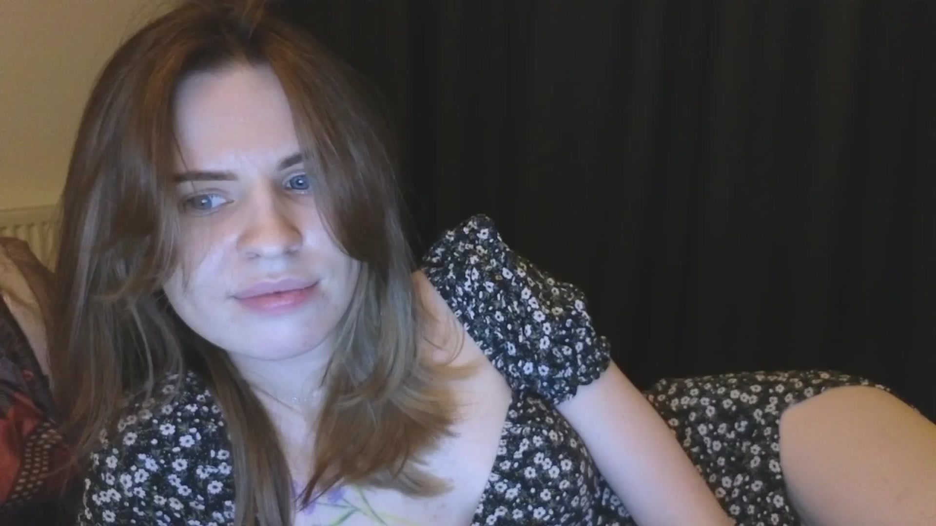 Gallery image thumbnail from Yuri_elfie's myfreecams stream on, 03/11/2026, 22:33 image 9 of 20