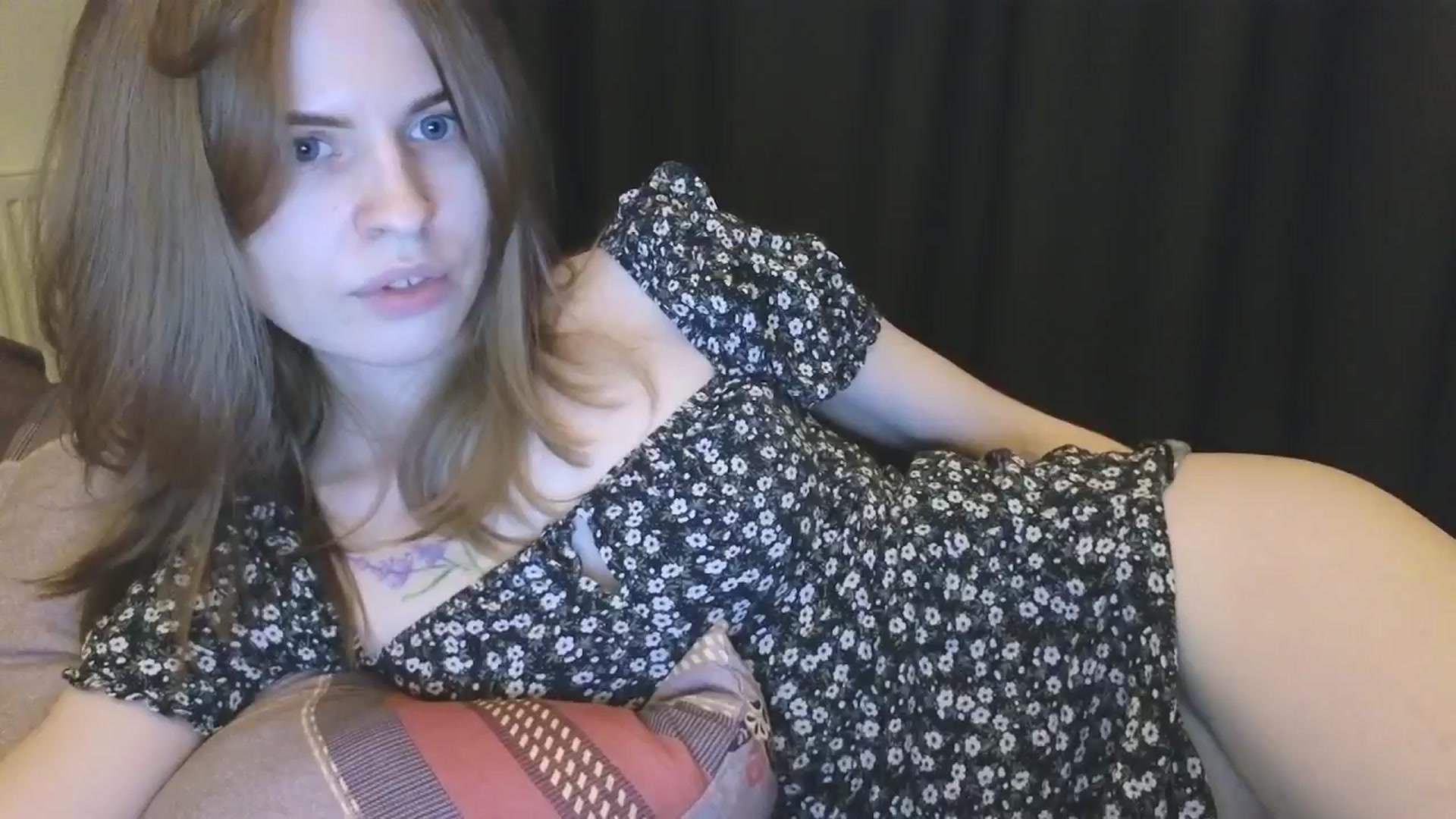 Gallery image thumbnail from Yuri_elfie's myfreecams stream on, 03/11/2026, 22:33 image 12 of 20