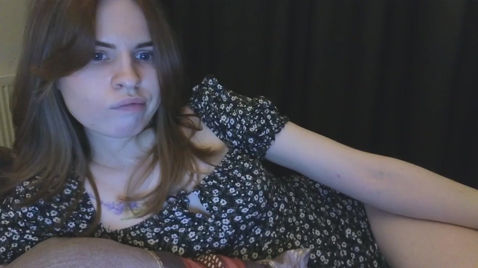 Gallery image thumbnail from Yuri_elfie's myfreecams stream on, 03/11/2026, 22:33 image 20 of 20