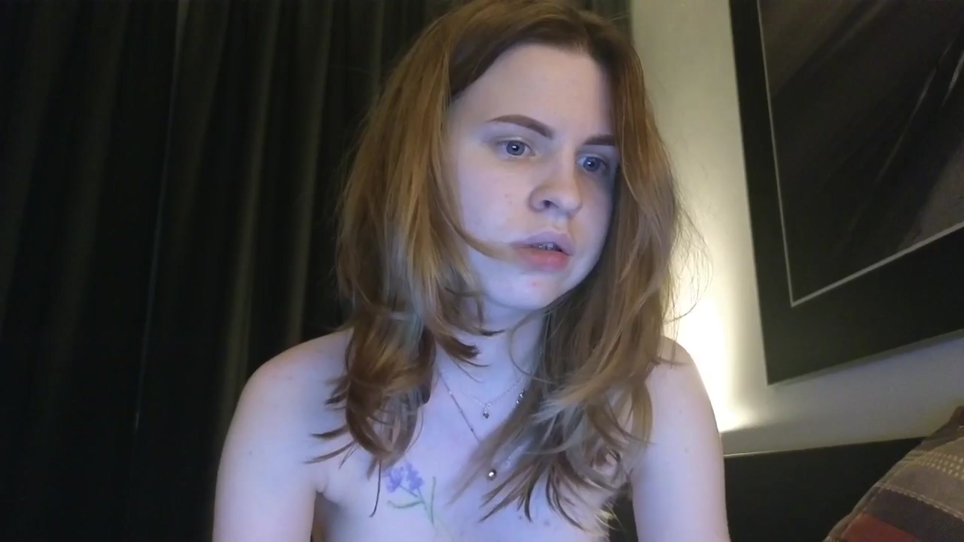 Gallery image thumbnail from Yuri_elfie's myfreecams stream on, 04/17/2026, 20:27 image 11 of 20