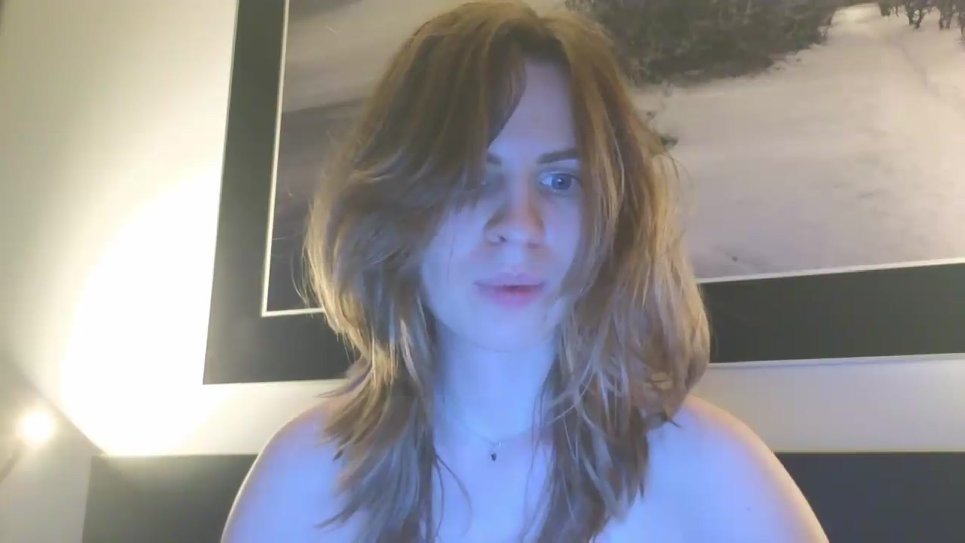 Gallery image thumbnail from Yuri_elfie's myfreecams stream on, 06/24/2026, 21:55 image 19 of 20