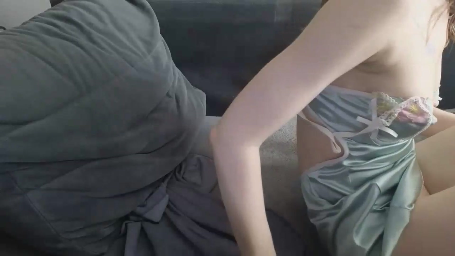 Gallery image thumbnail from Yuri_elfie's myfreecams stream on, 07/10/2026, 13:12 image 19 of 20