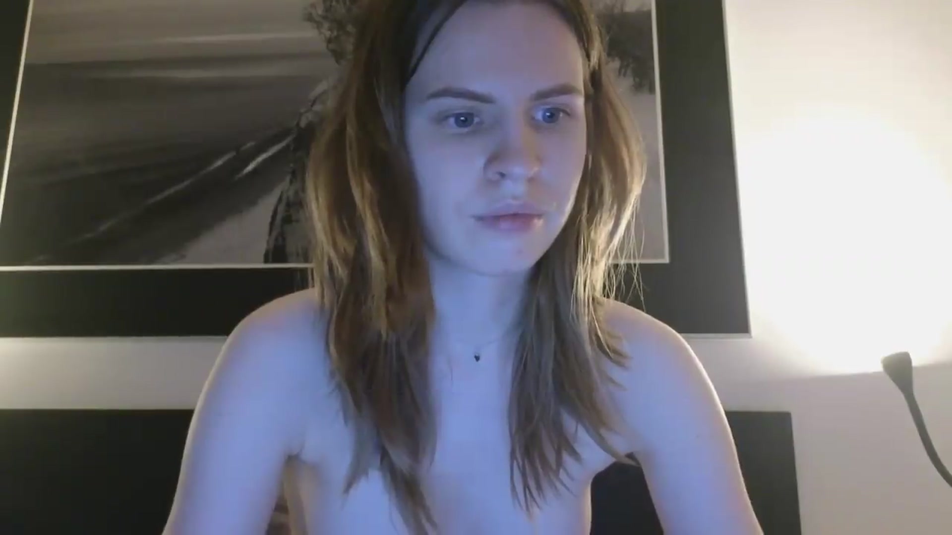 Gallery image thumbnail from Yuri_elfie's myfreecams stream on, 07/27/2026, 06:31 image 16 of 20