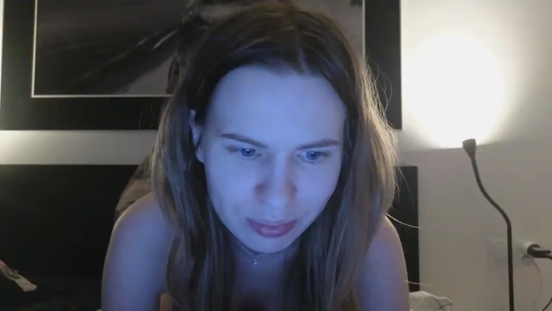 Gallery image thumbnail from Yuri_elfie's myfreecams stream on, 07/27/2026, 07:11 image 10 of 20