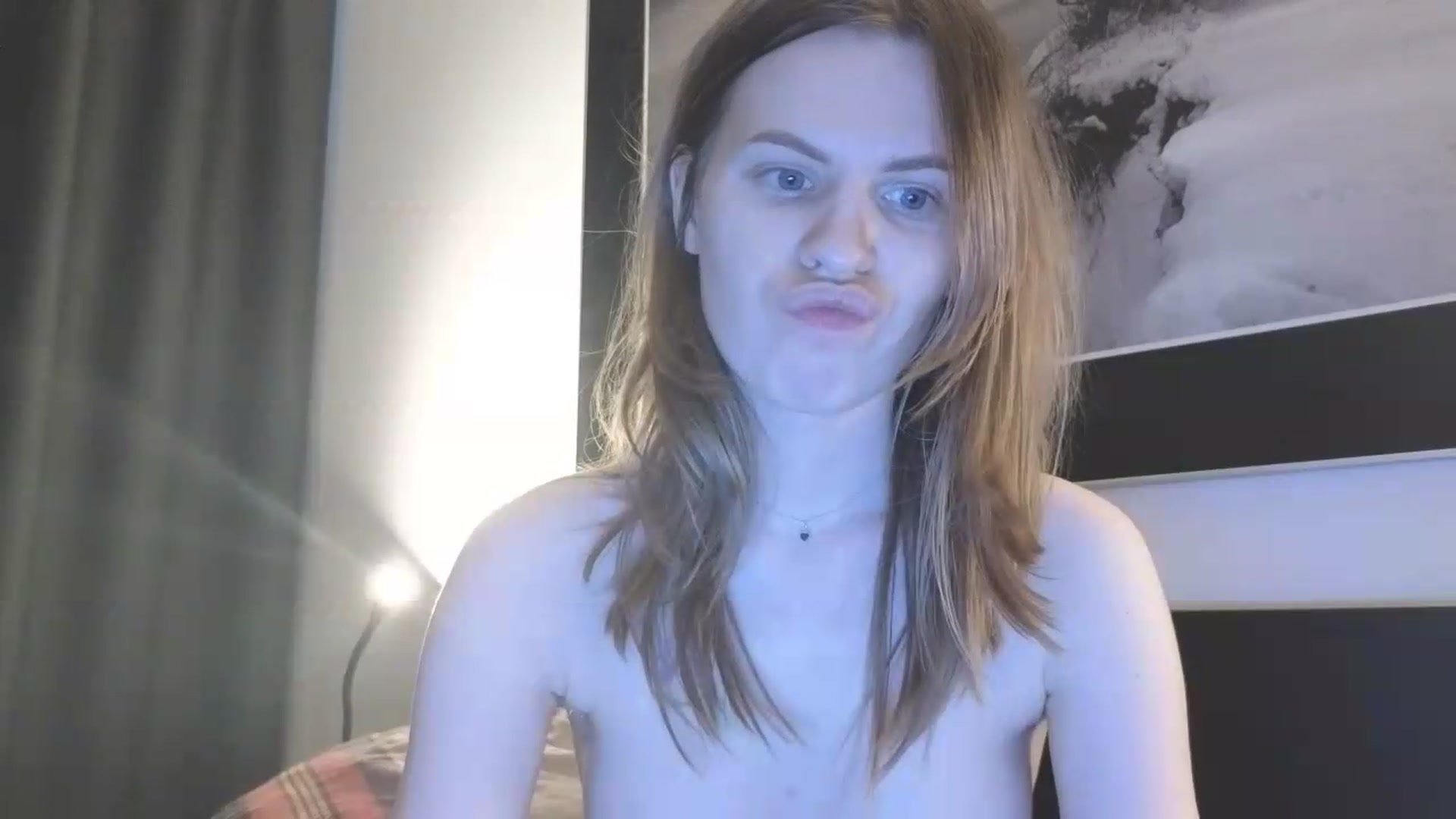 Gallery image thumbnail from Yuri_elfie's myfreecams stream on, 08/16/2026, 07:33 image 6 of 20