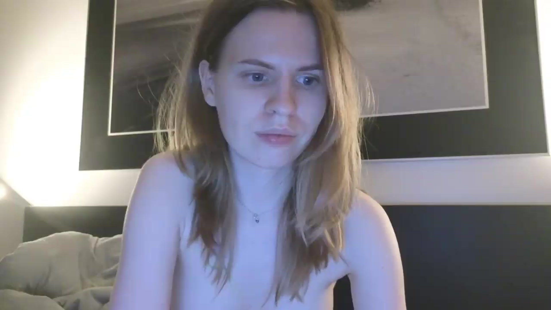 Gallery image thumbnail from Yuri_elfie's myfreecams stream on, 08/18/2026, 04:57 image 4 of 20