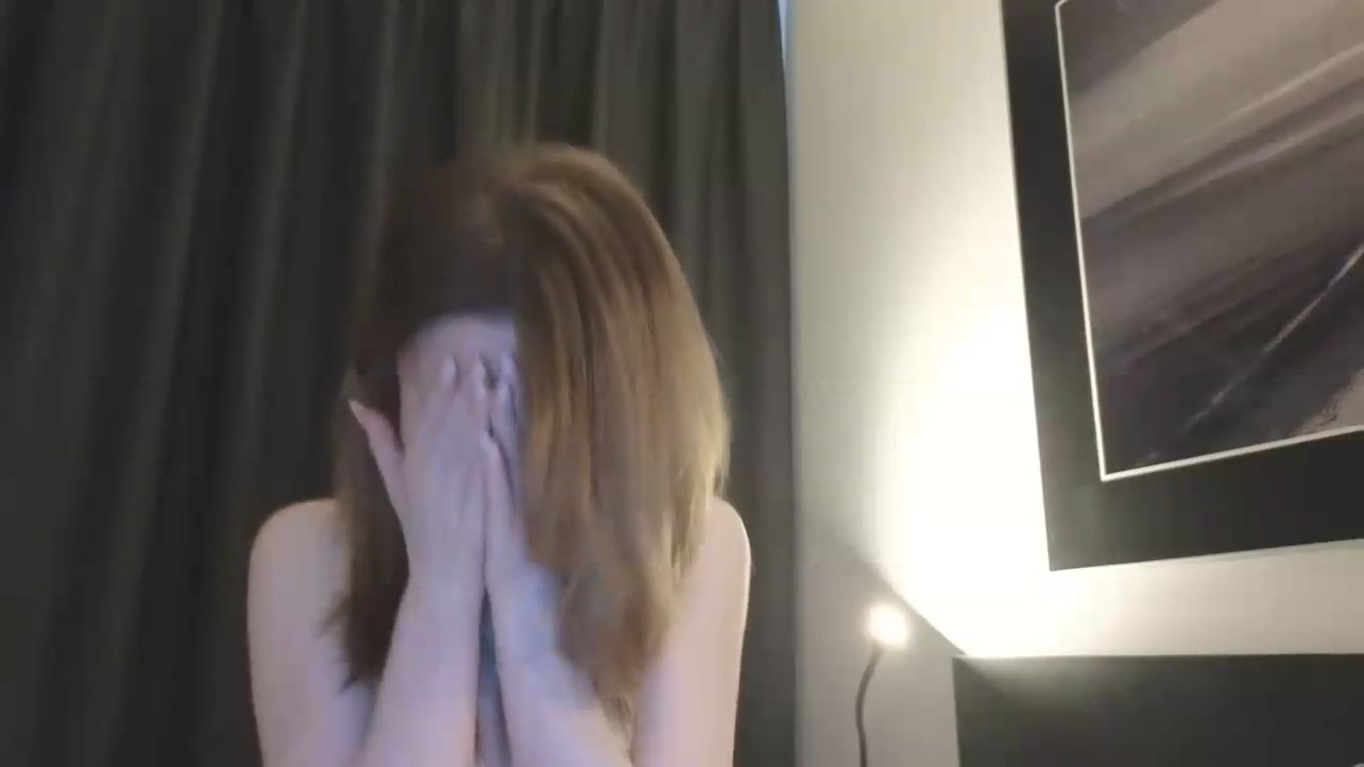 Gallery image thumbnail from Yuri_elfie's myfreecams stream on, 08/31/2026, 06:25 image 4 of 20