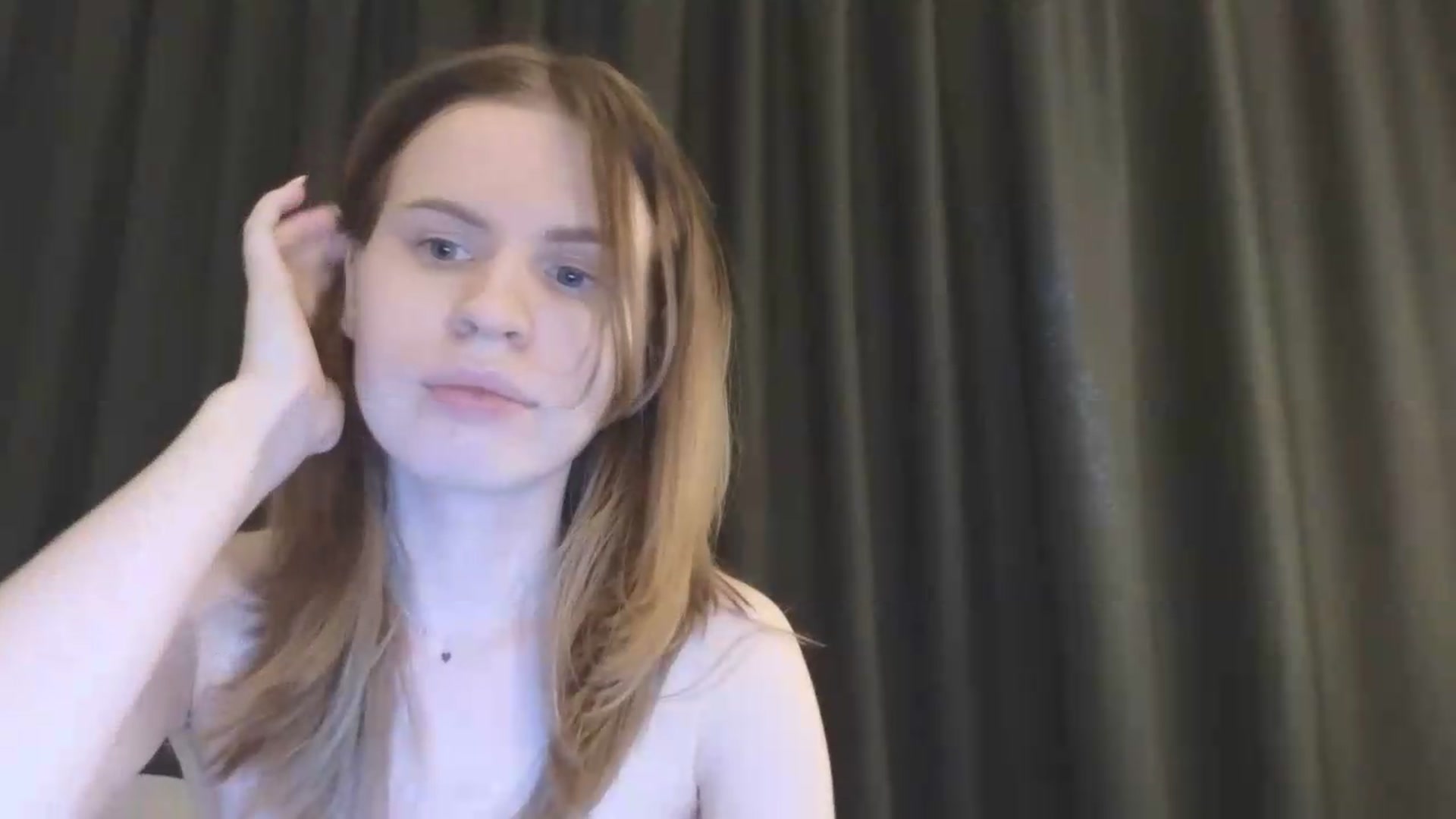 Gallery image thumbnail from Yuri_elfie's myfreecams stream on, 09/02/2026, 07:49 image 16 of 20