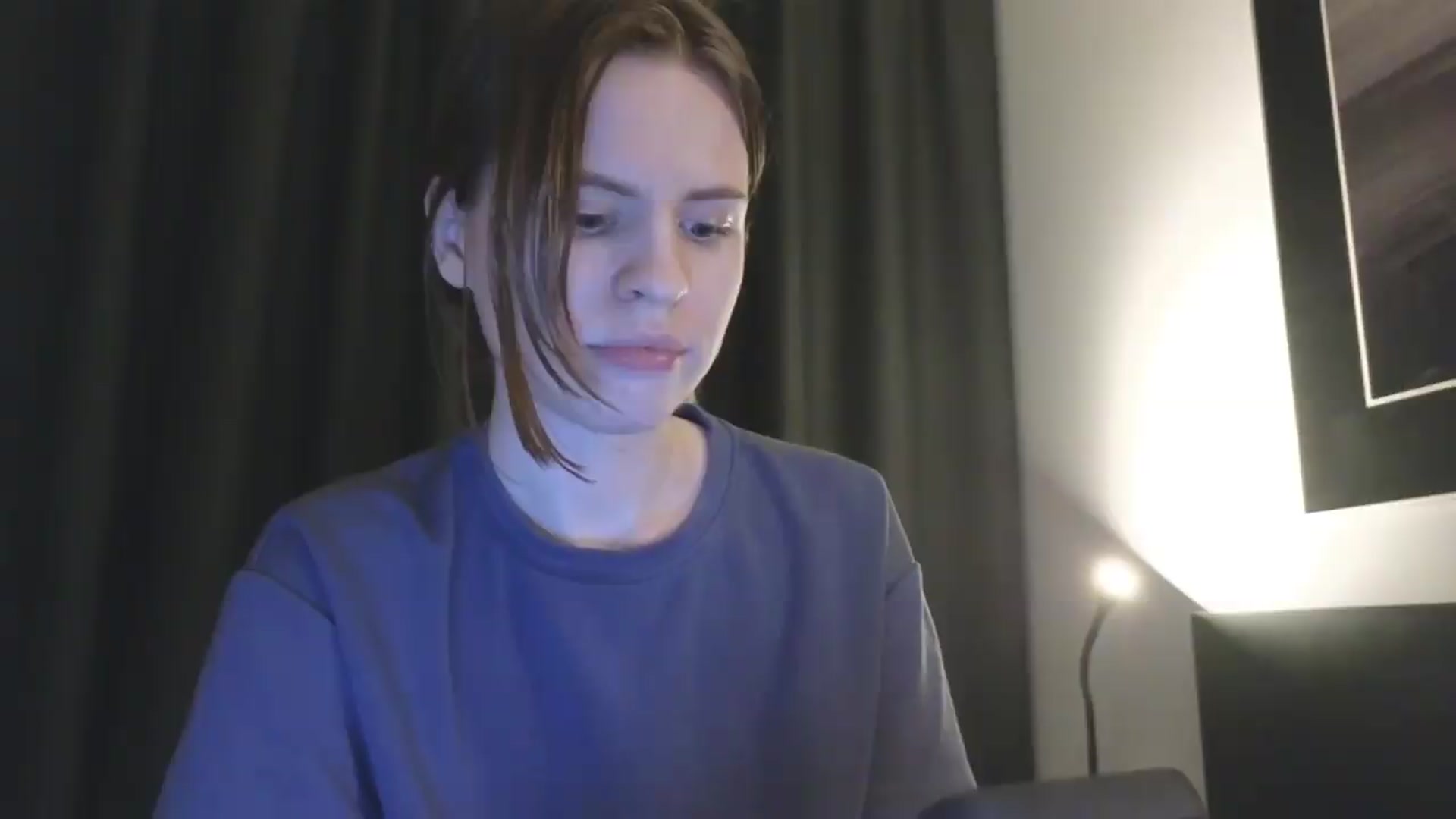 Gallery image thumbnail from Yuri_elfie's myfreecams stream on, 09/05/2026, 22:33 image 4 of 20