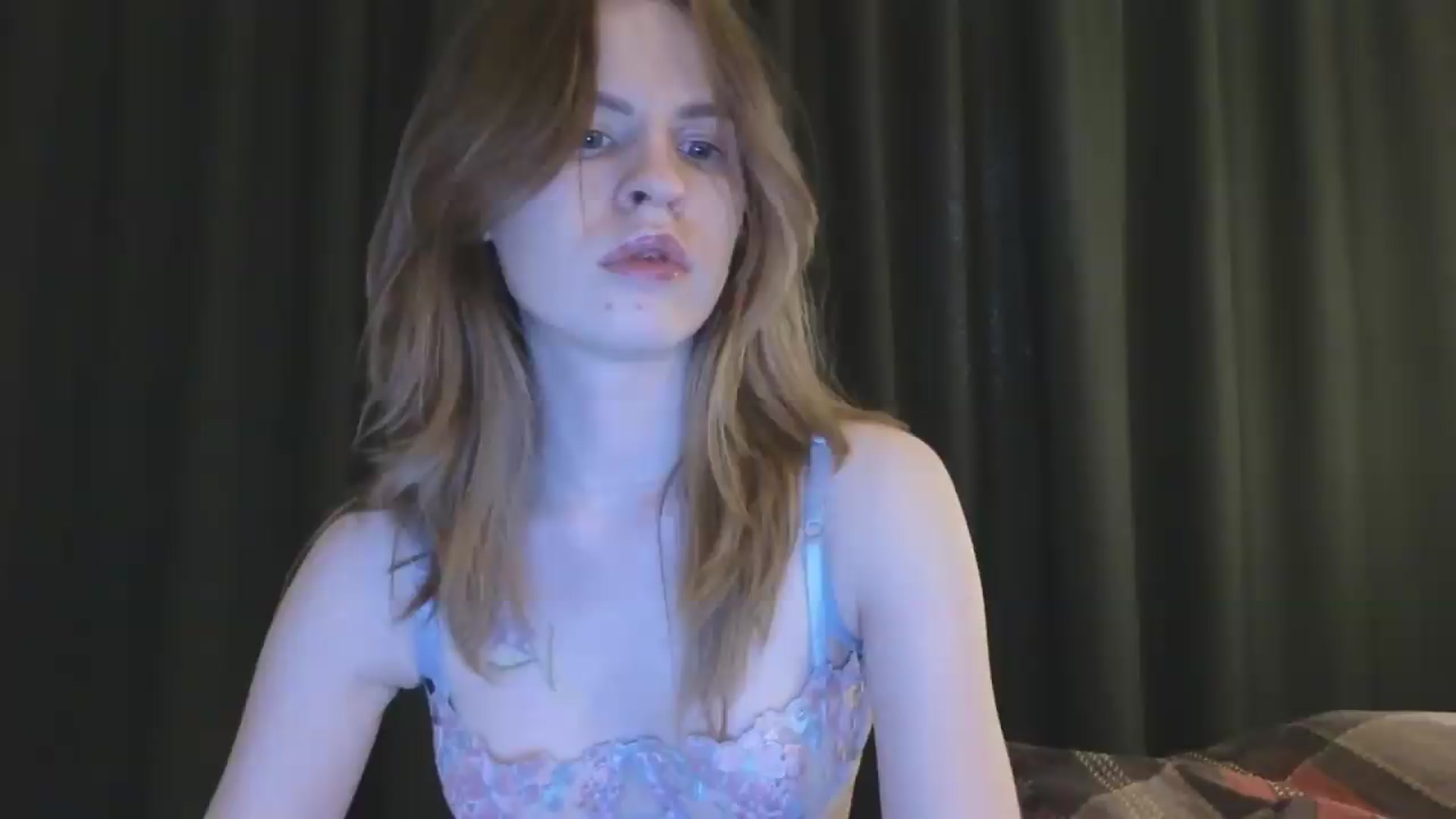 Gallery image thumbnail from Yuri_elfie's myfreecams stream on, 09/09/2026, 06:49 image 4 of 20