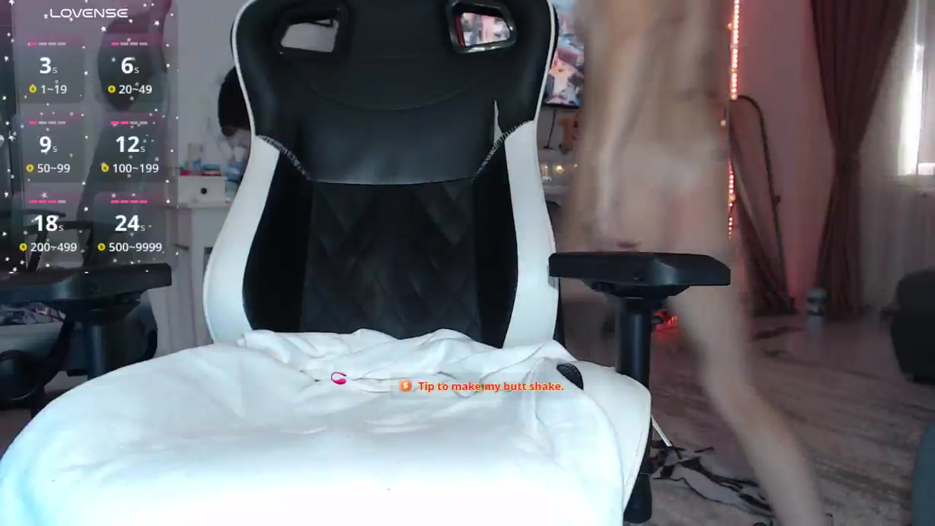 Gallery image thumbnail from Yuumiiii's myfreecams stream on, 11/08/2024, 10:56 image 10 of 20