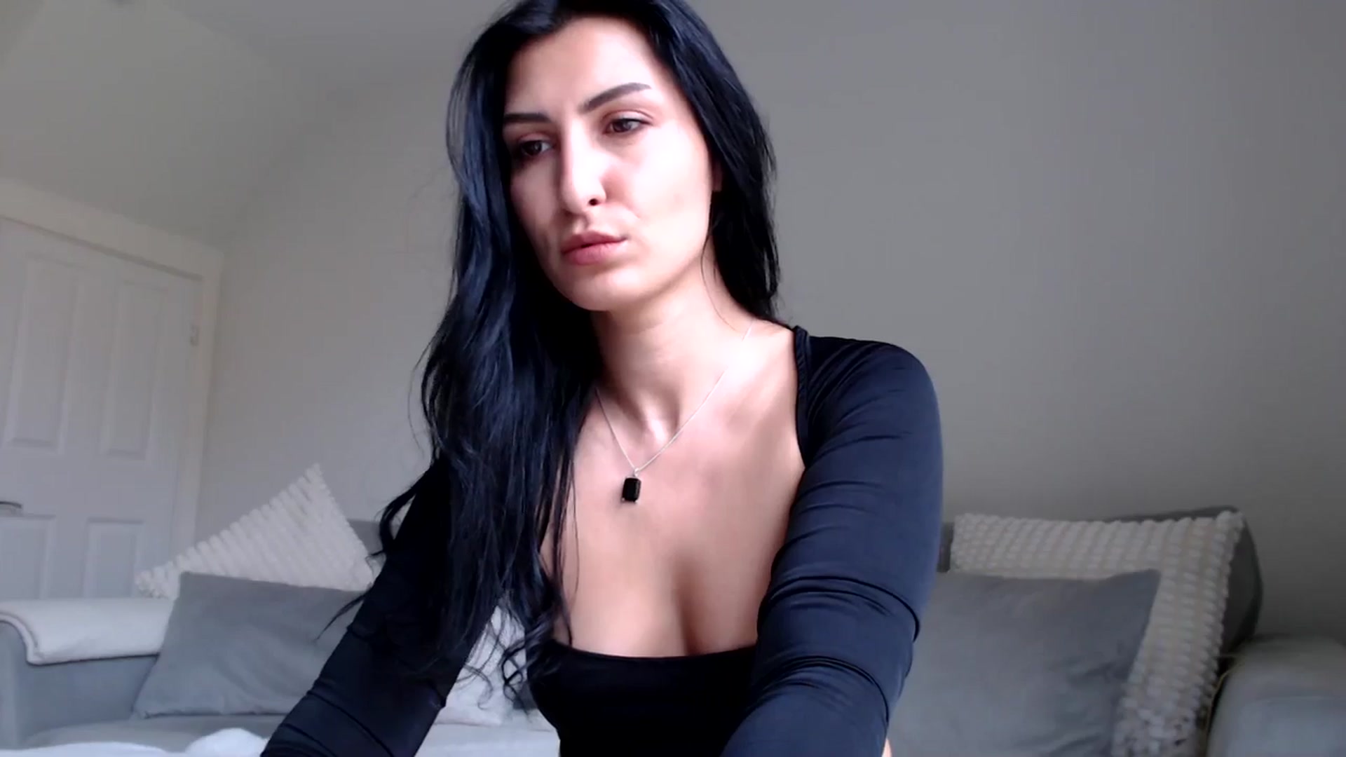 Gallery image thumbnail from Yva_777's myfreecams stream on, 06/10/2024, 11:59 image 6 of 20