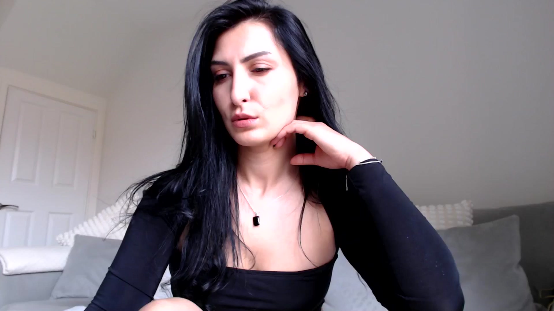 Gallery image thumbnail from Yva_777's myfreecams stream on, 06/10/2024, 11:59 image 8 of 20