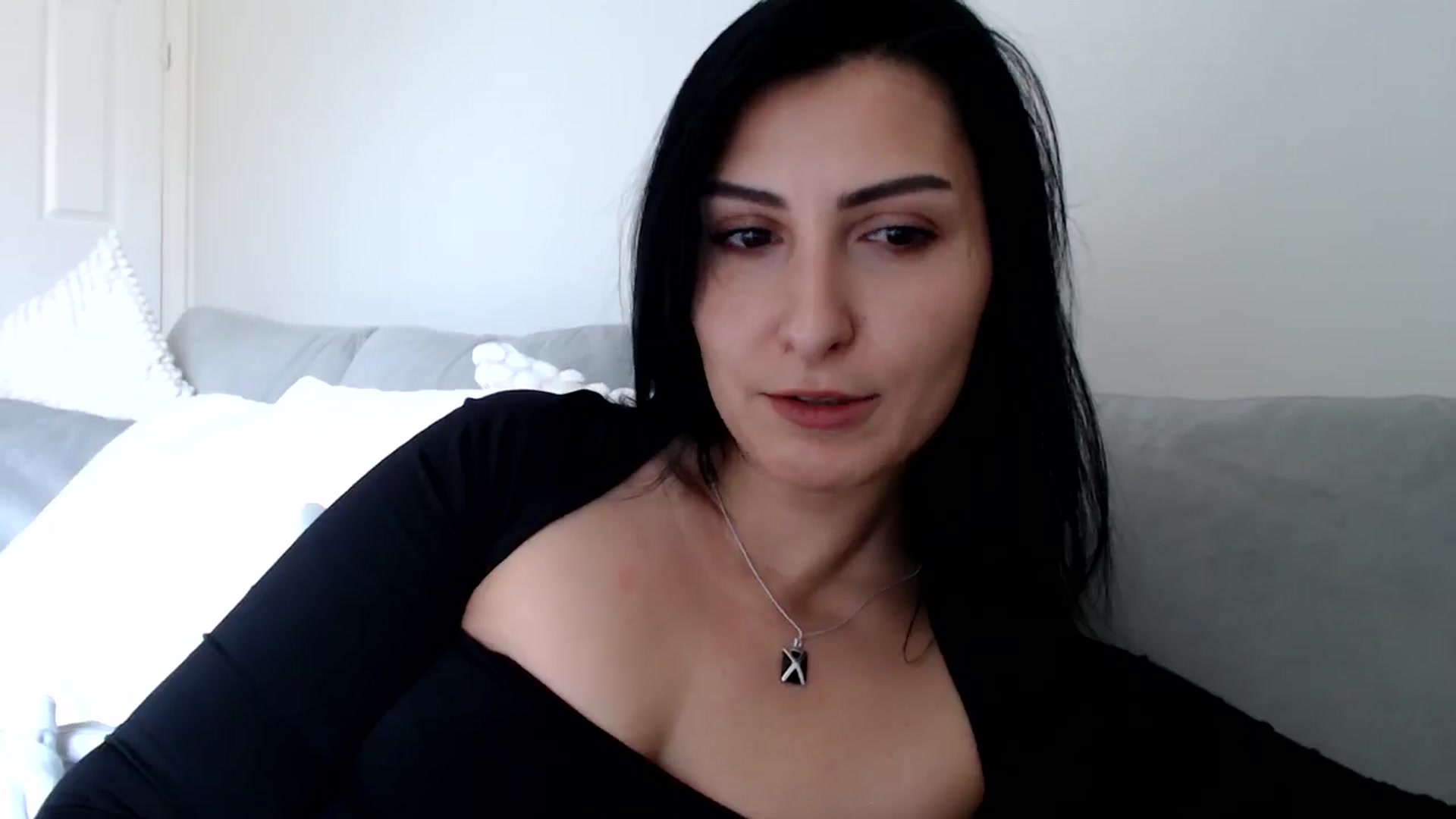 Gallery image thumbnail from Yva_777's myfreecams stream on, 06/10/2024, 11:59 image 9 of 20