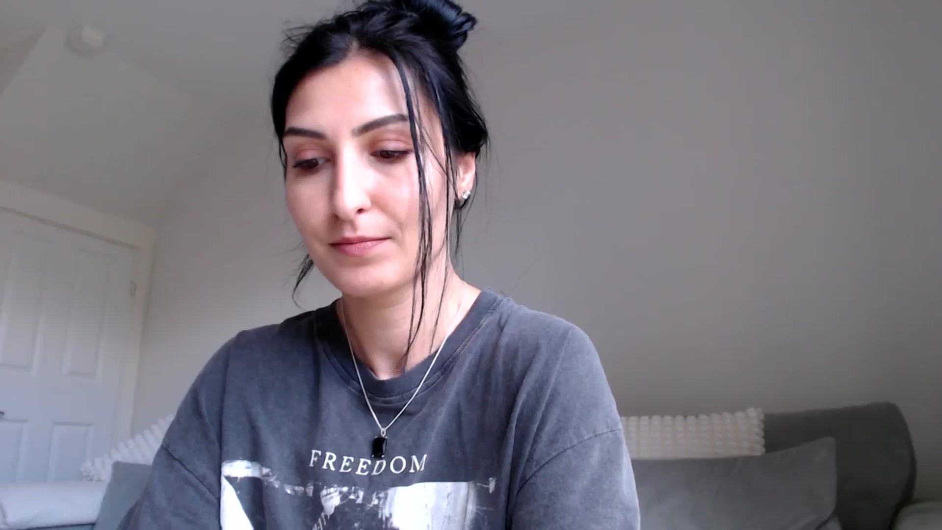 Gallery image thumbnail from Yva_777's myfreecams stream on, 06/10/2024, 12:39 image 9 of 20