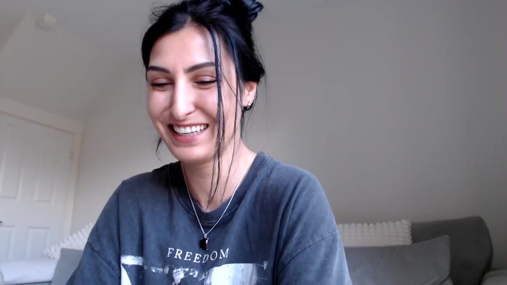 Gallery image thumbnail from Yva_777's myfreecams stream on, 06/10/2024, 12:39 image 12 of 20