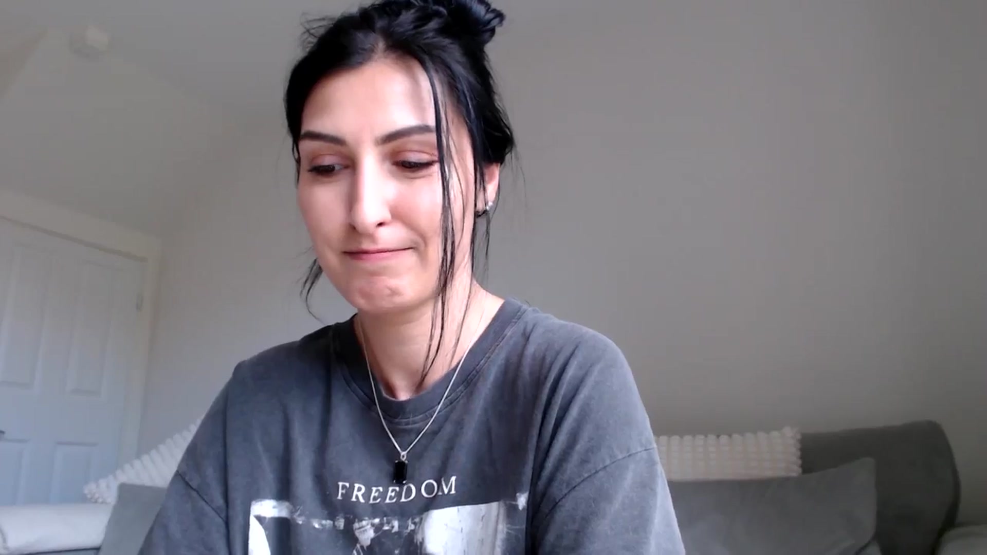 Gallery image thumbnail from Yva_777's myfreecams stream on, 06/10/2024, 12:39 image 4 of 20