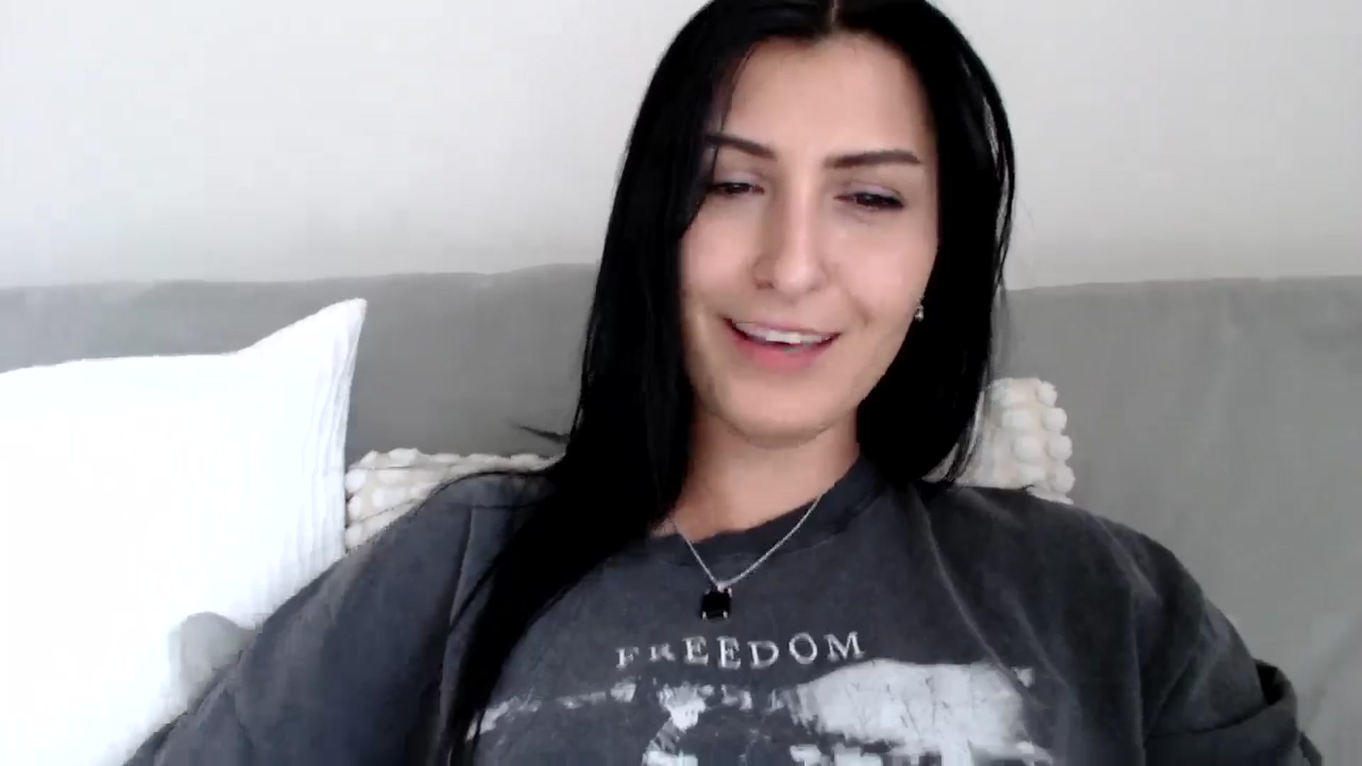 Gallery image thumbnail from Yva_777's myfreecams stream on, 06/14/2024, 11:34 image 12 of 20