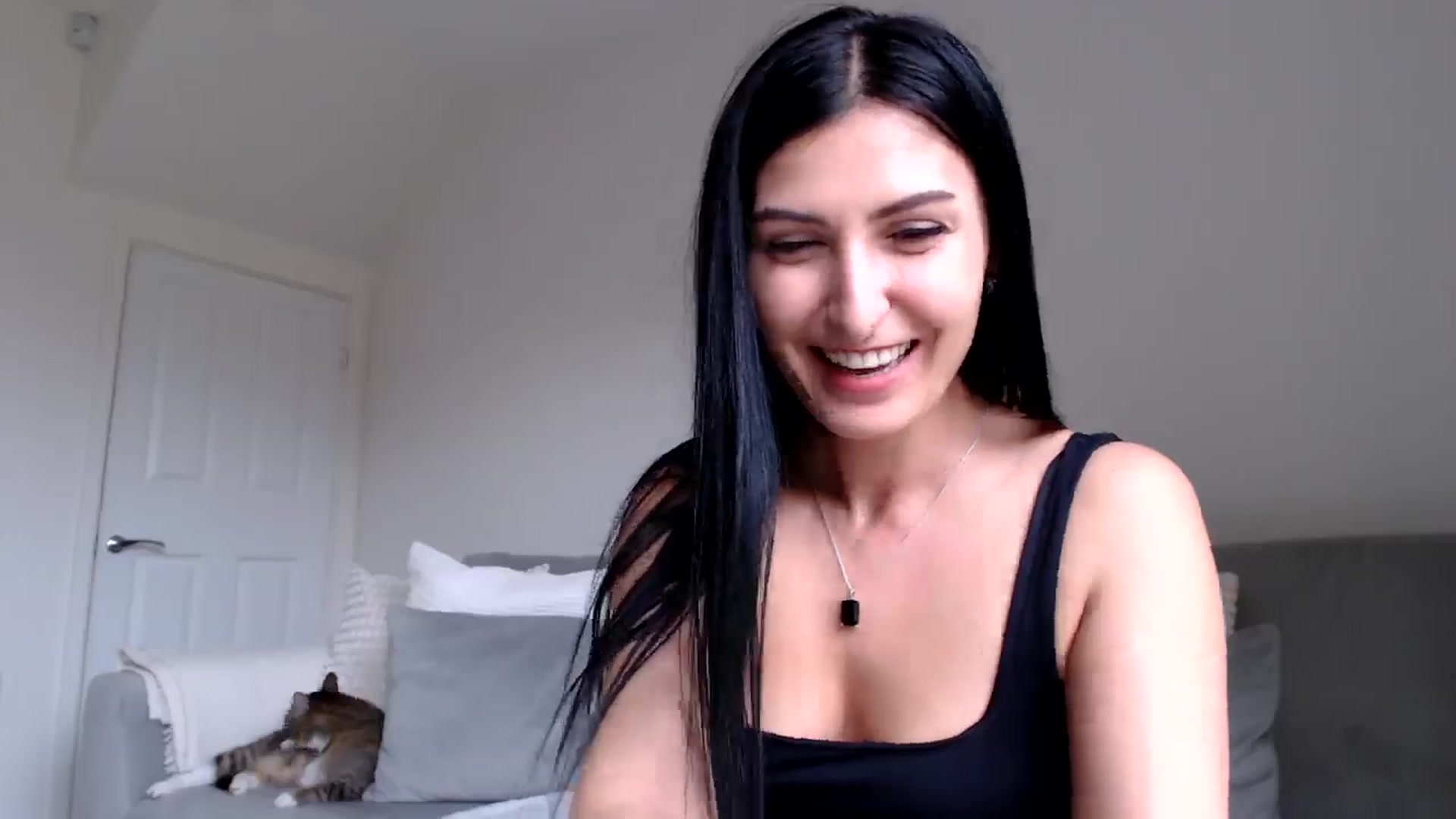Gallery image thumbnail from Yva_777's myfreecams stream on, 06/14/2024, 12:44 image 3 of 20