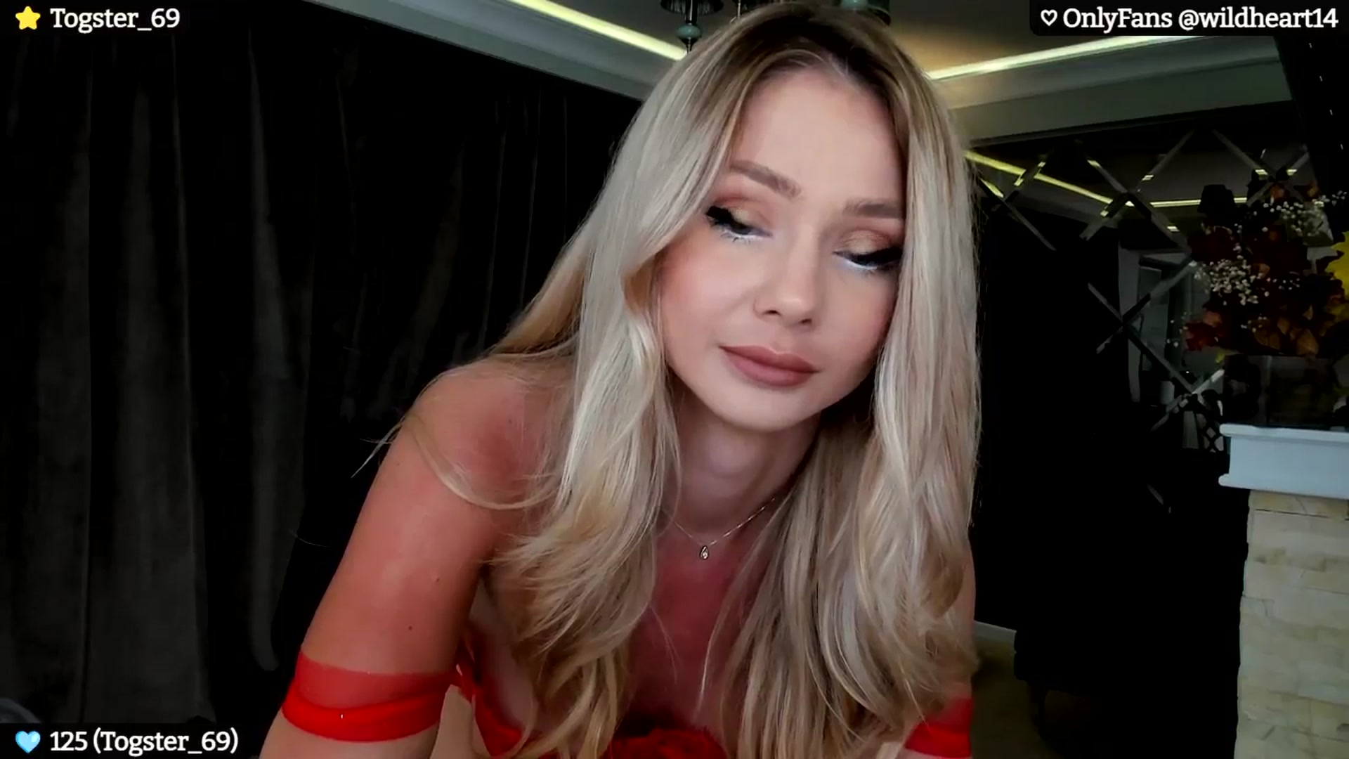 Gallery image thumbnail from Yveline's myfreecams stream on, 06/07/2024, 17:54 image 2 of 20