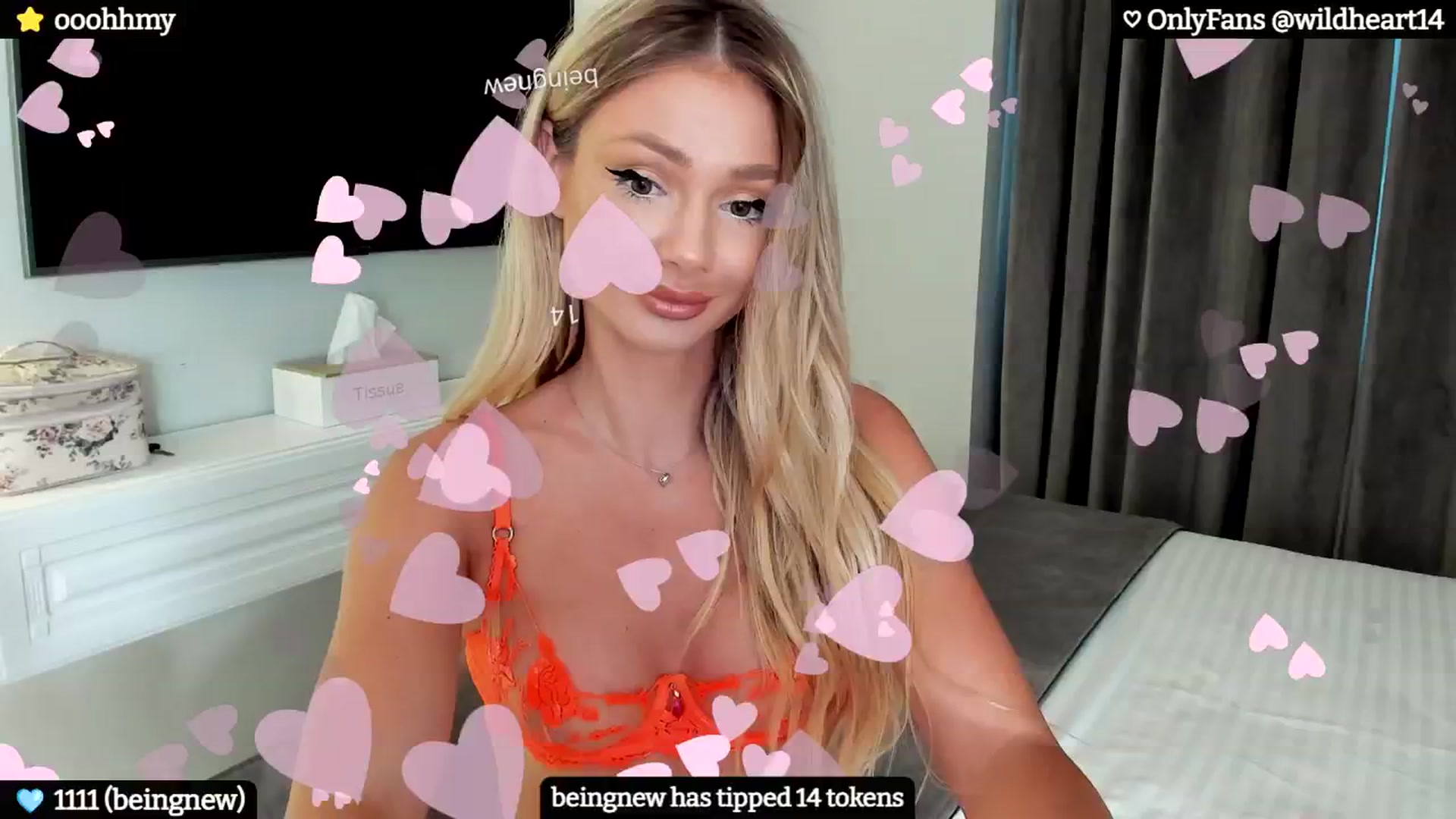 Gallery image thumbnail from Yveline's myfreecams stream on, 06/12/2024, 18:44 image 1 of 20