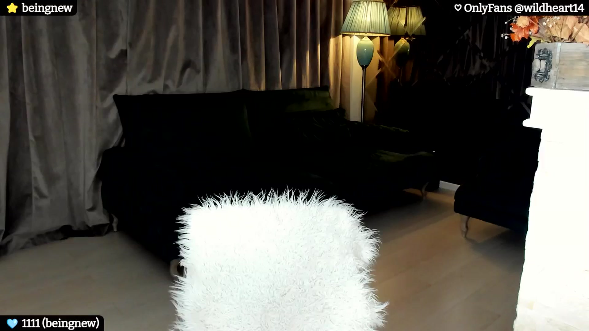 Gallery image thumbnail from Yveline's myfreecams stream on, 06/14/2024, 22:08 image 14 of 20