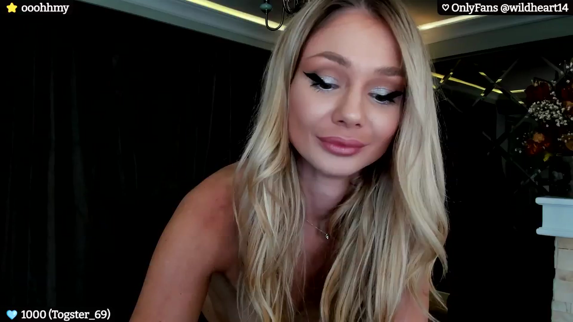 Gallery image thumbnail from Yveline's myfreecams stream on, 06/20/2024, 23:44 image 12 of 20