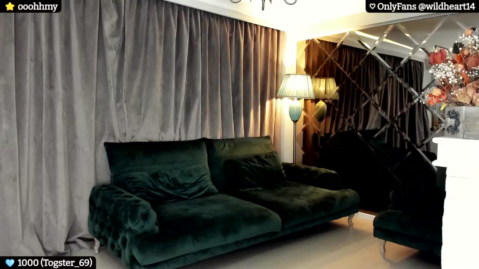 Gallery image thumbnail from Yveline's myfreecams stream on, 06/20/2024, 23:44 image 10 of 20