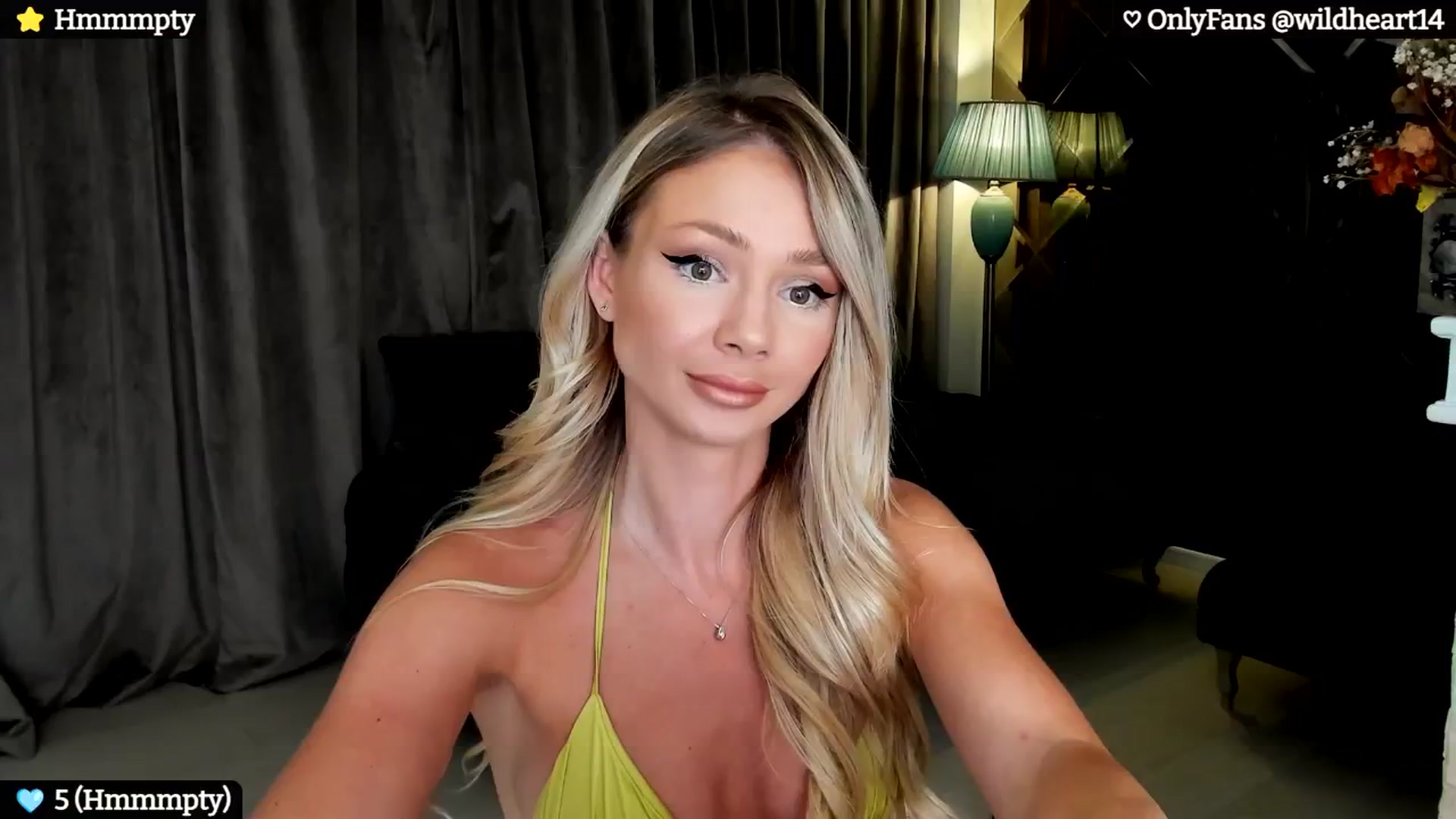 Gallery image thumbnail from Yveline's myfreecams stream on, 07/03/2024, 21:32 image 1 of 20