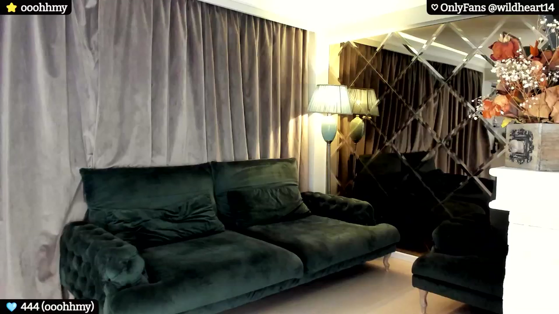 Gallery image thumbnail from Yveline's myfreecams stream on, 07/24/2024, 16:40 image 12 of 20