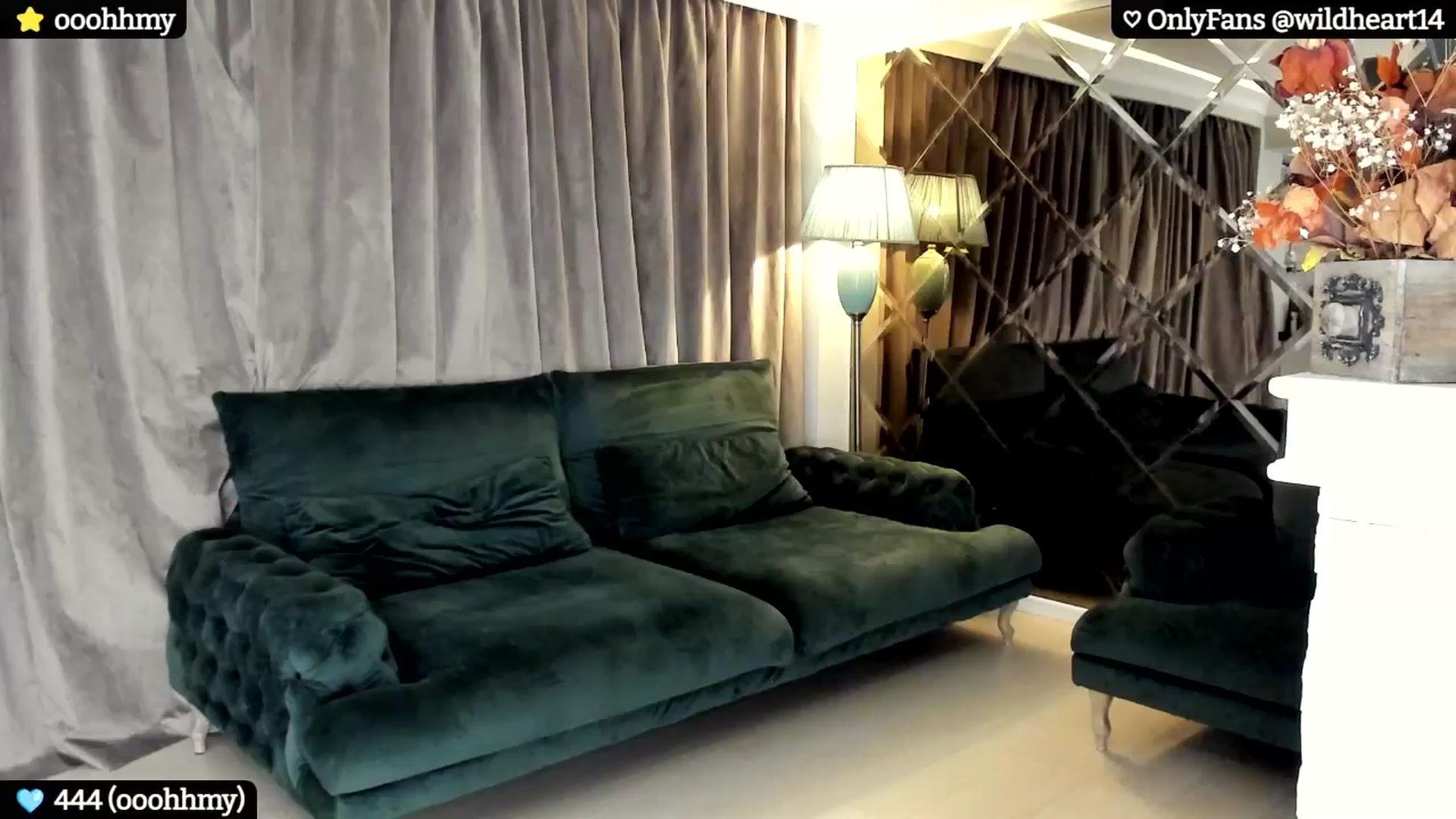 Gallery image thumbnail from Yveline's myfreecams stream on, 07/24/2024, 18:10 image 5 of 20