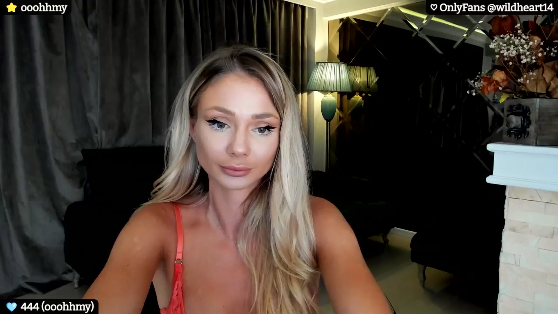 Gallery image thumbnail from Yveline's myfreecams stream on, 07/24/2024, 18:10 image 18 of 20