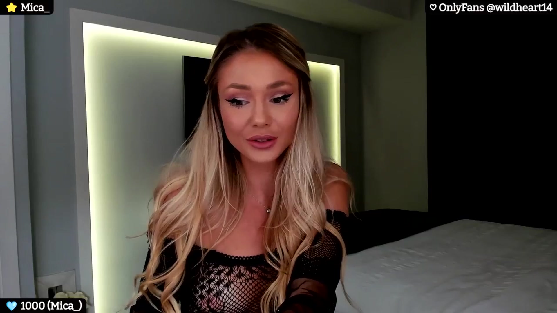 Gallery image thumbnail from Yveline's myfreecams stream on, 07/29/2024, 01:14 image 11 of 20