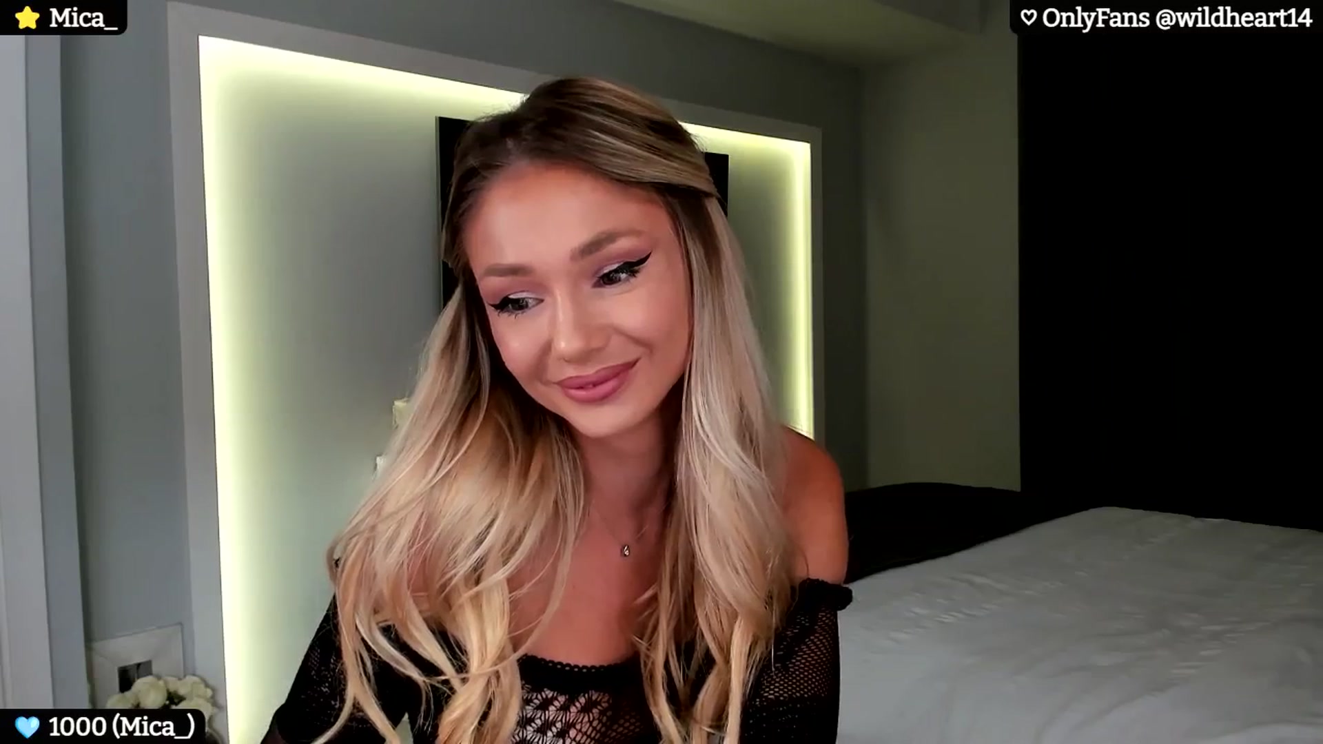 Gallery image thumbnail from Yveline's myfreecams stream on, 07/29/2024, 01:14 image 12 of 20