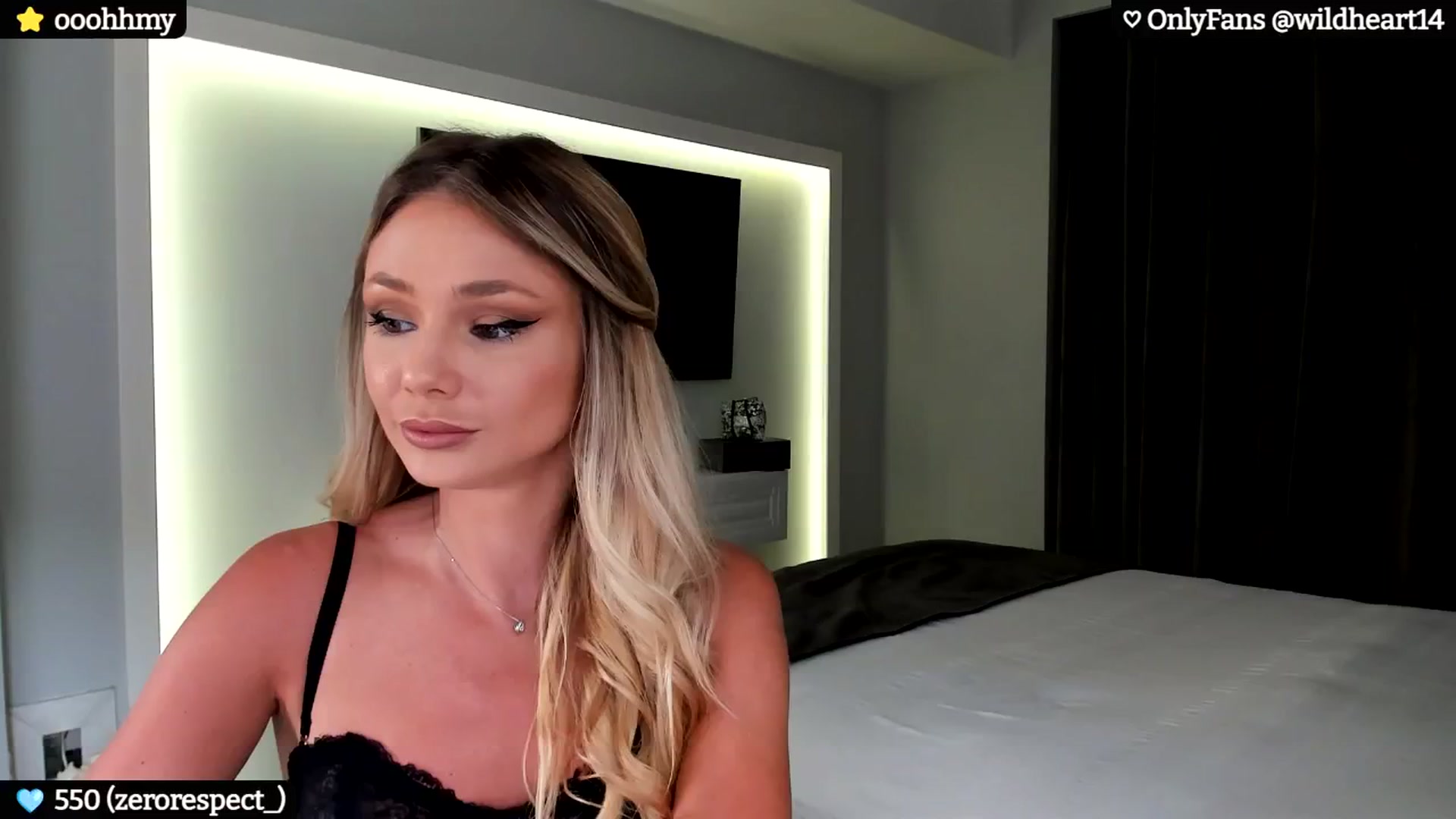 Gallery image thumbnail from Yveline's myfreecams stream on, 08/17/2024, 20:53 image 5 of 20