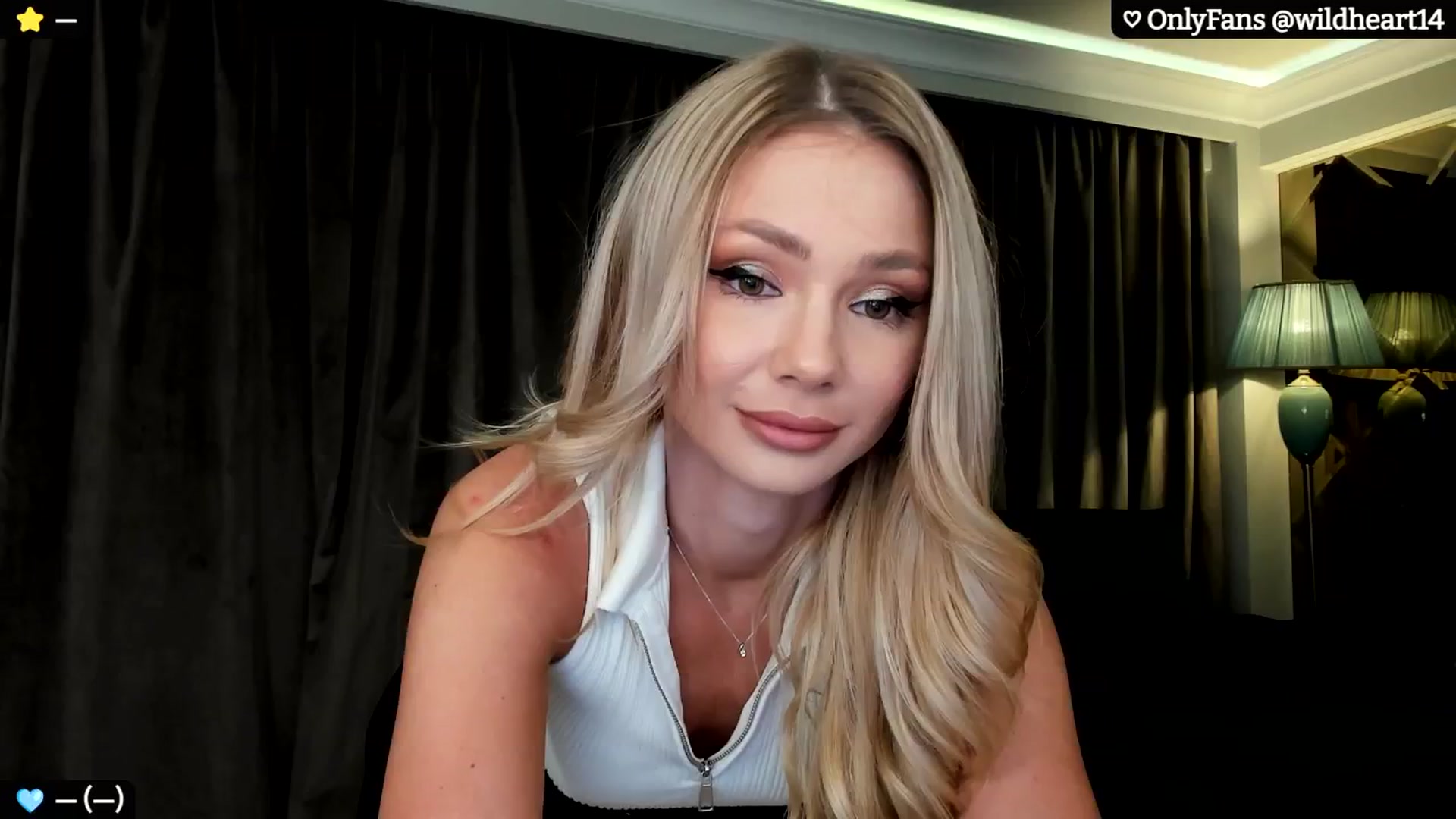 Gallery image thumbnail from Yveline's myfreecams stream on, 09/18/2024, 14:40 image 3 of 20