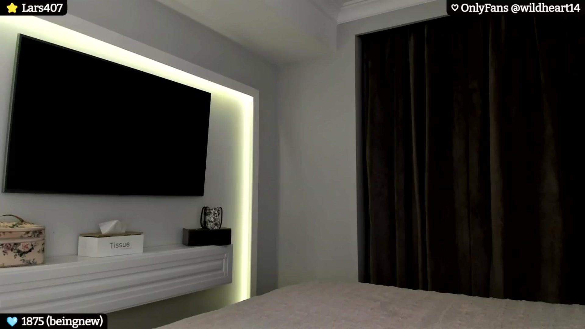 Gallery image thumbnail from Yveline's myfreecams stream on, 10/02/2024, 17:48 image 17 of 20