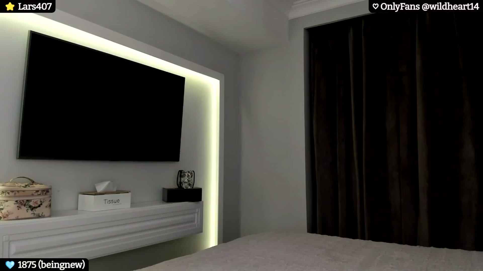 Gallery image thumbnail from Yveline's myfreecams stream on, 10/02/2024, 17:48 image 16 of 20