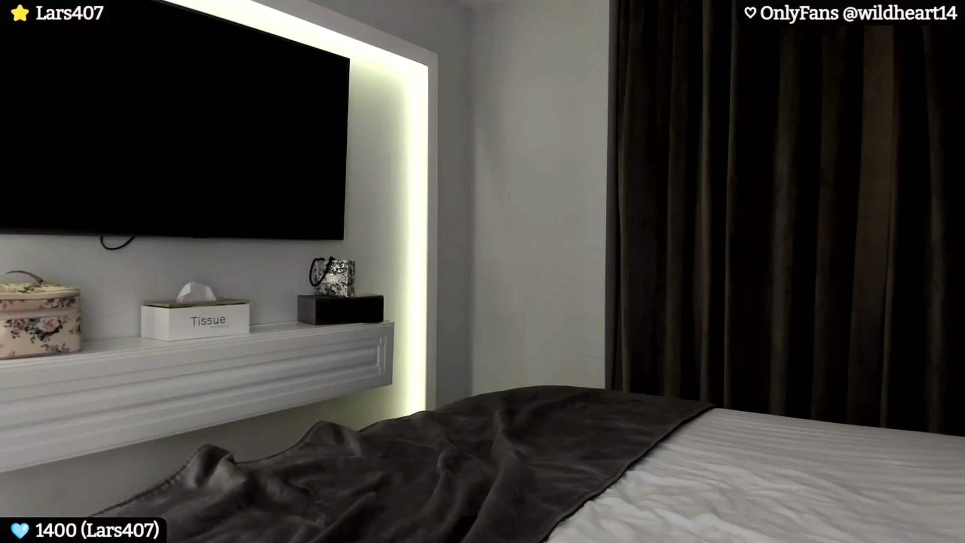 Gallery image thumbnail from Yveline's myfreecams stream on, 10/17/2024, 20:19 image 19 of 20