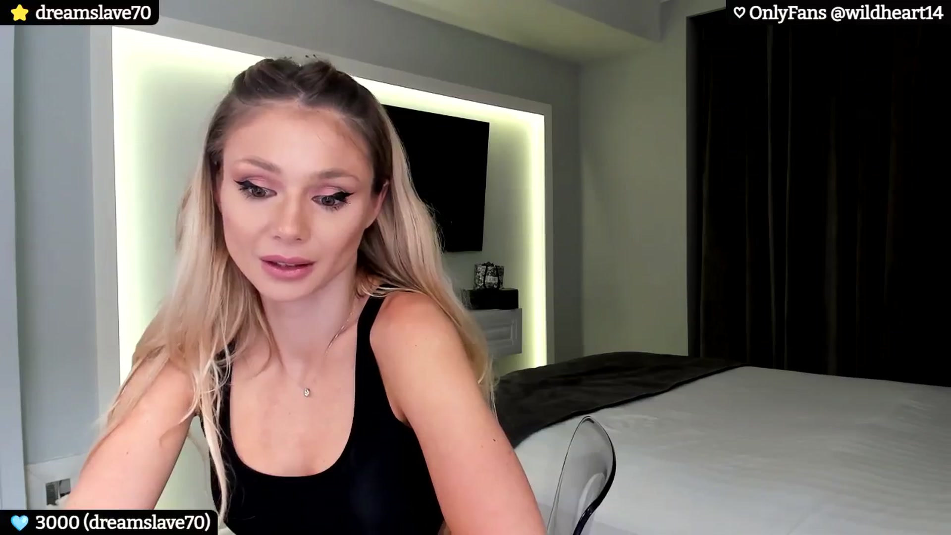 Gallery image thumbnail from Yveline's myfreecams stream on, 10/24/2024, 21:16 image 19 of 20