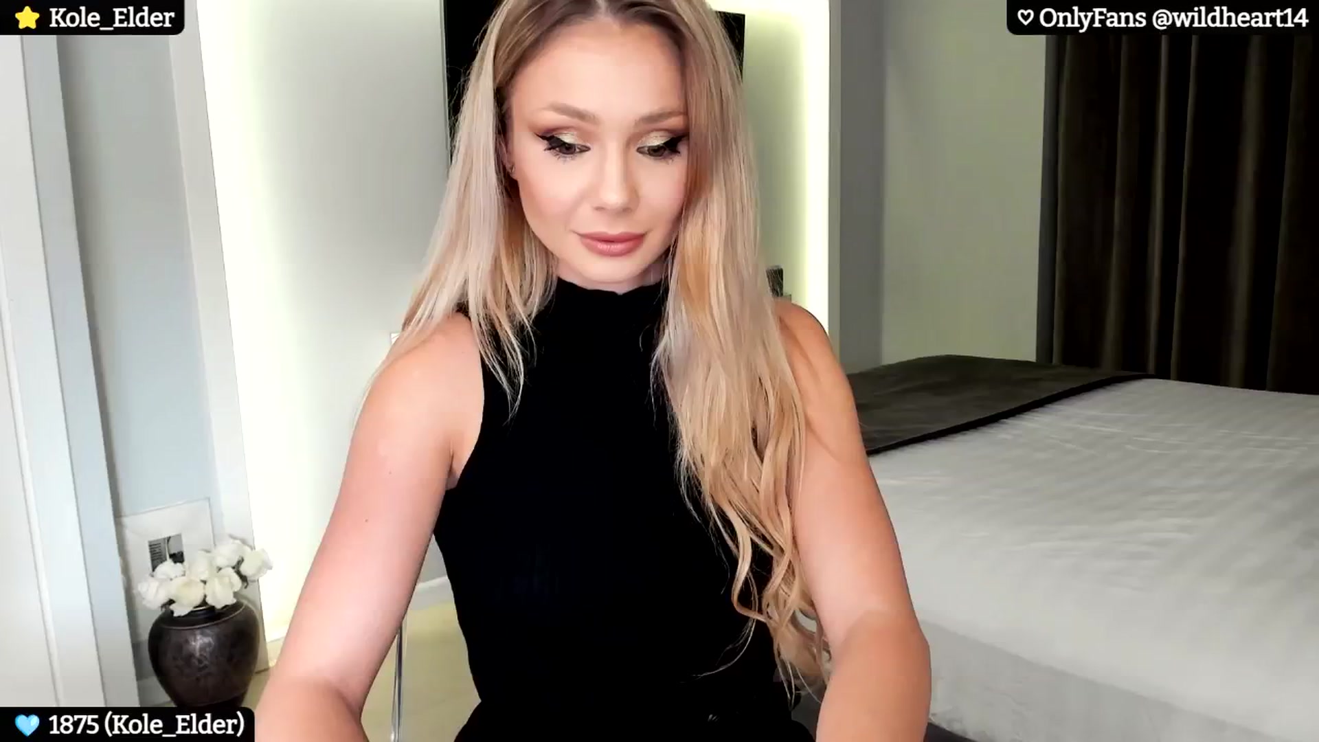 Gallery image thumbnail from Yveline's myfreecams stream on, 11/03/2024, 17:25 image 11 of 20
