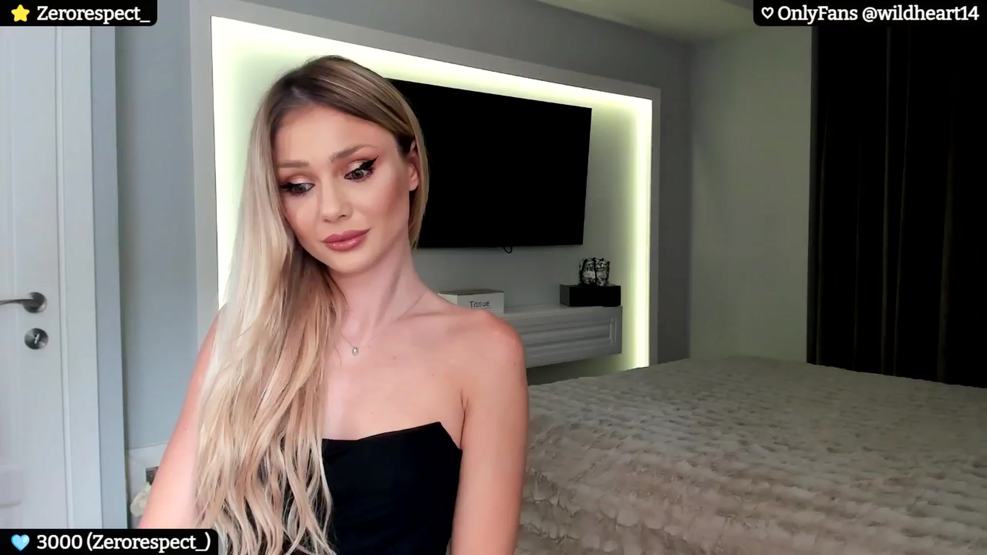 Gallery image thumbnail from Yveline's myfreecams stream on, 11/07/2024, 20:20 image 16 of 20