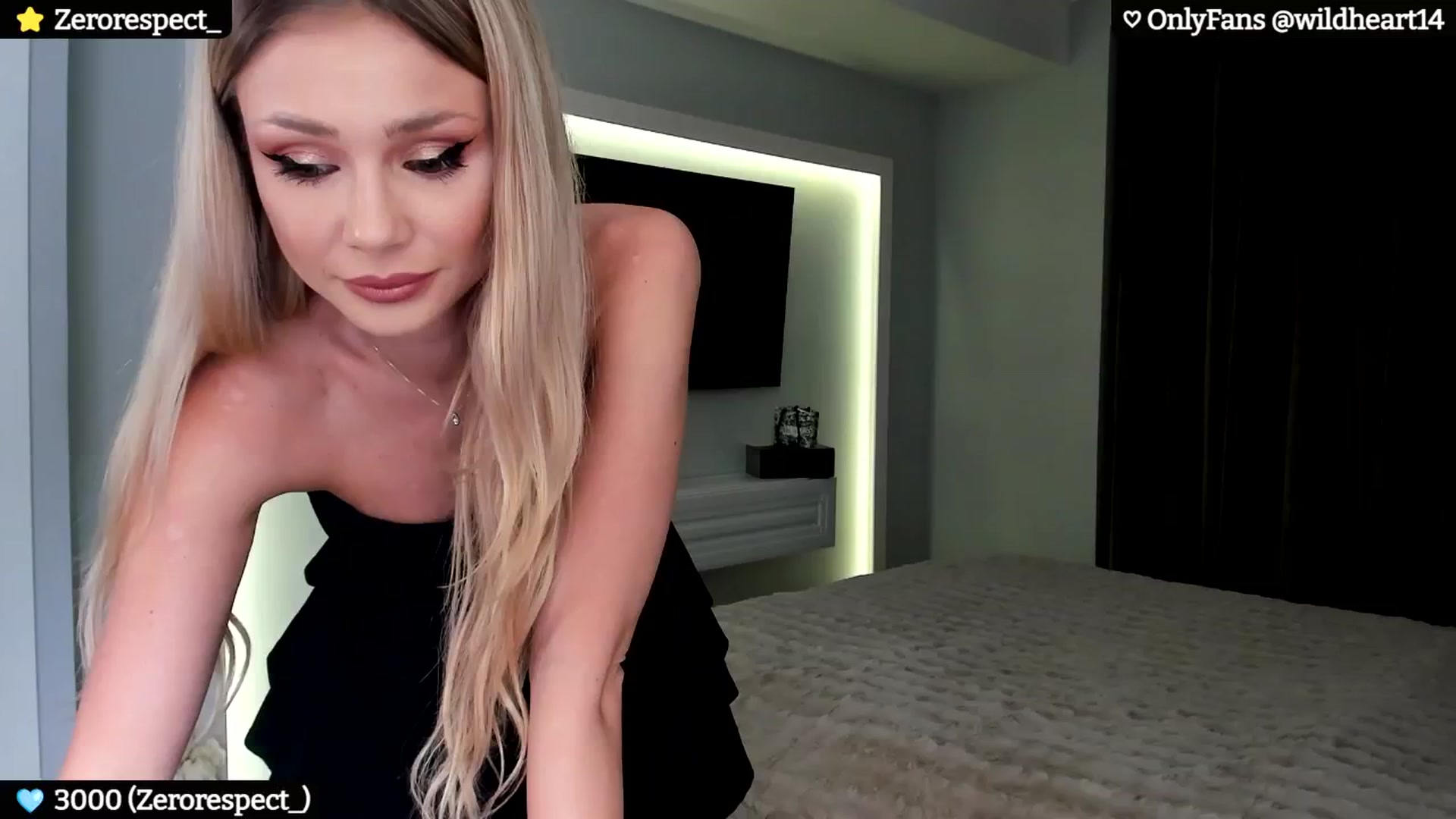 Gallery image thumbnail from Yveline's myfreecams stream on, 11/07/2024, 20:20 image 17 of 20
