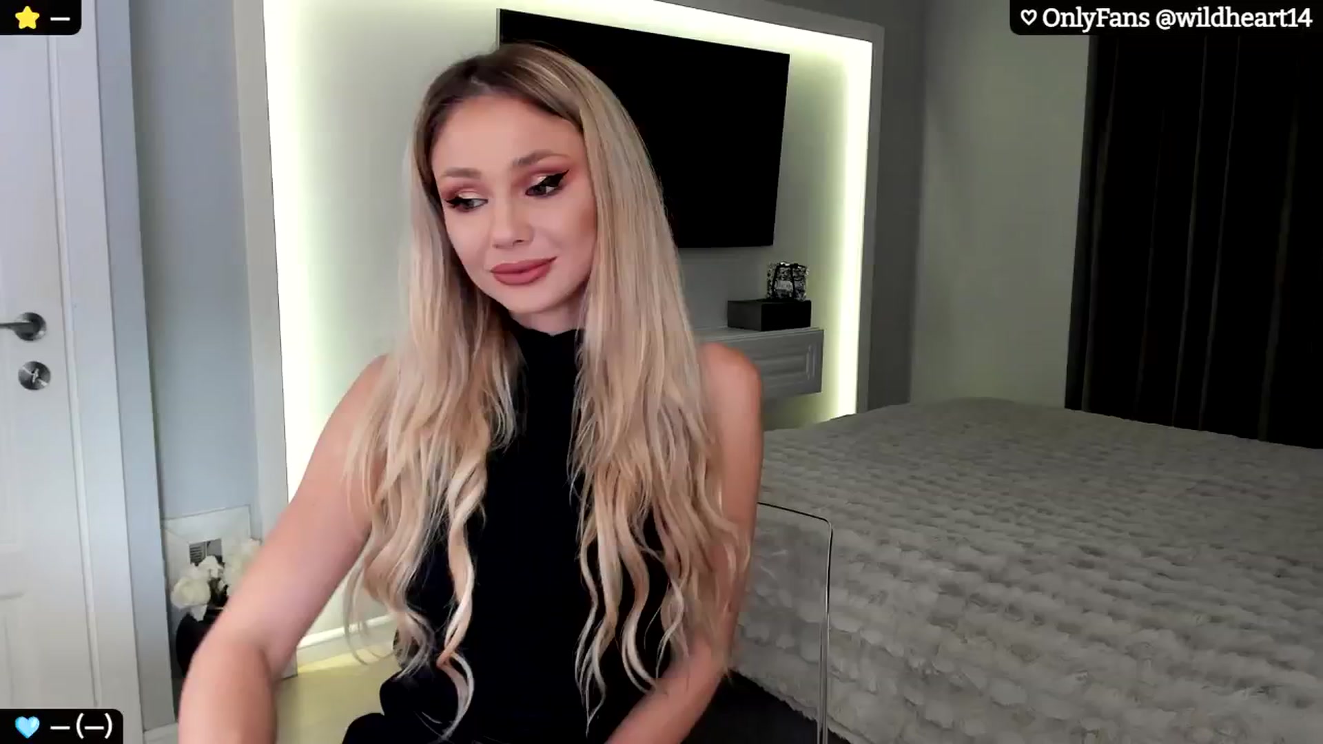 Gallery image thumbnail from Yveline's myfreecams stream on, 11/09/2024, 14:29 image 7 of 20