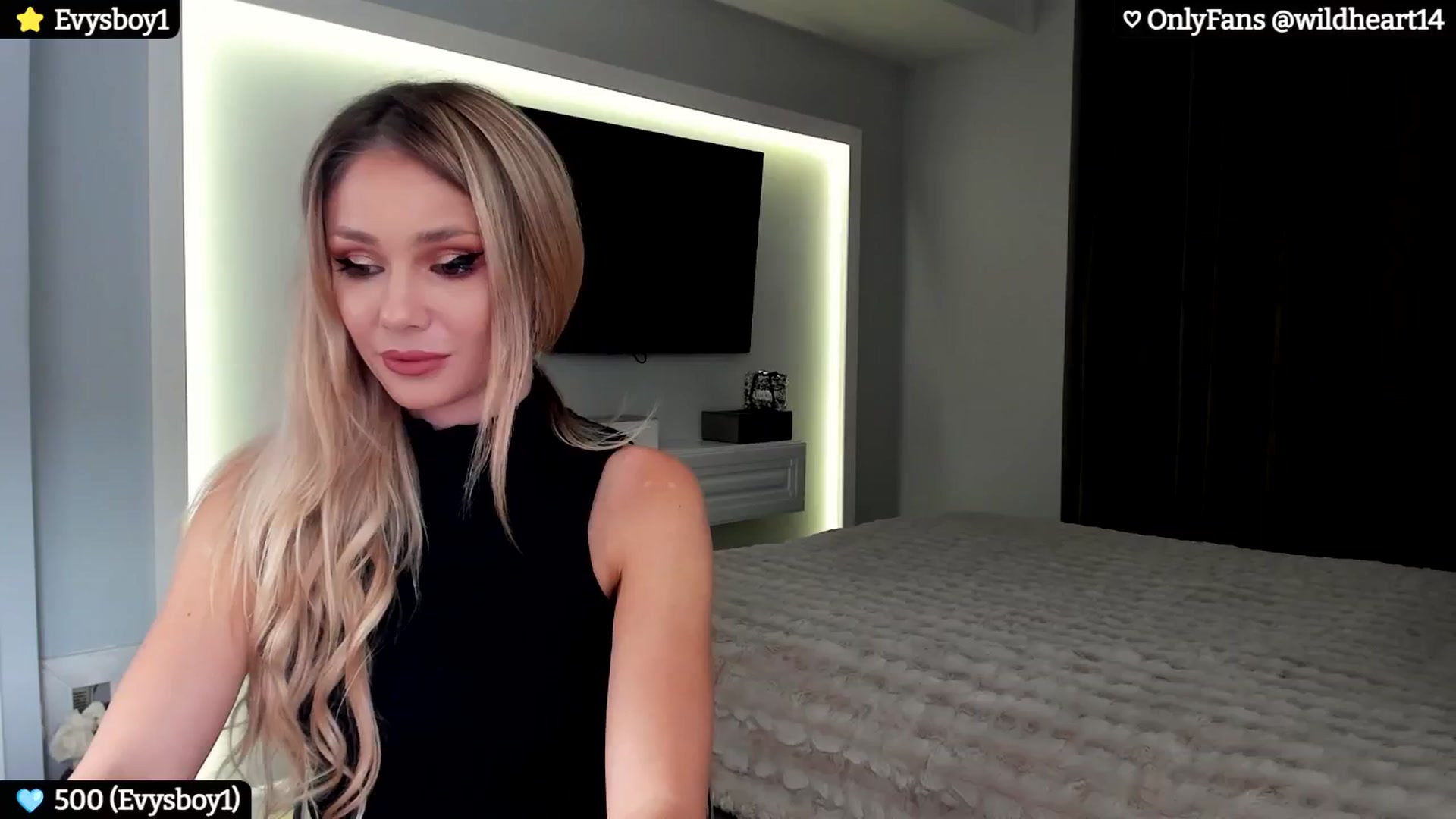 Gallery image thumbnail from Yveline's myfreecams stream on, 11/09/2024, 15:41 image 11 of 20