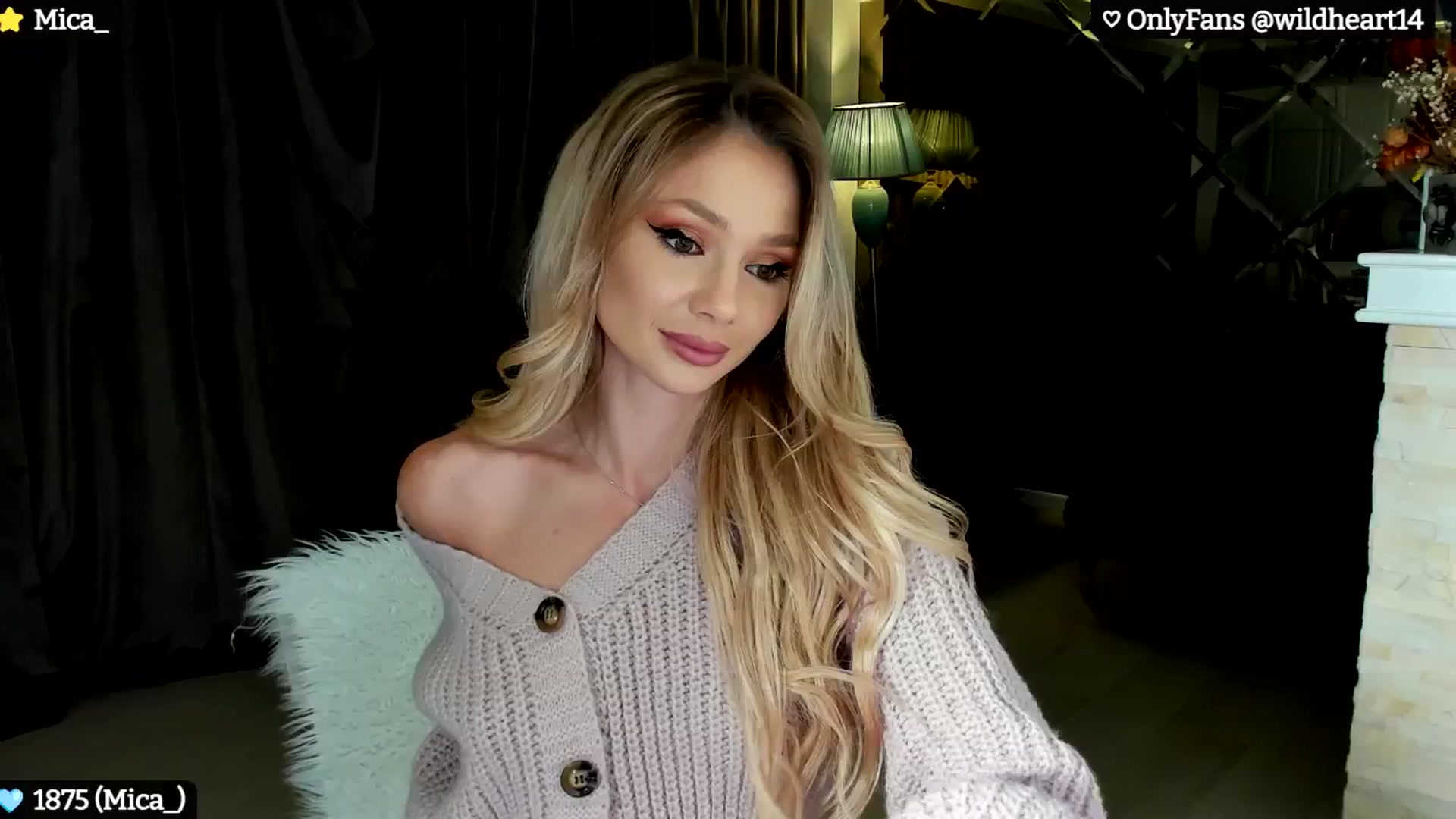 Gallery image thumbnail from Yveline's myfreecams stream on, 11/15/2024, 23:00 image 19 of 20